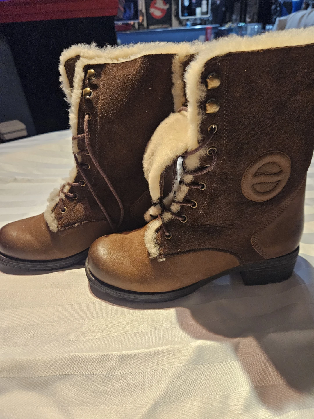 Thomas Munz Brown Suede Shearling Boots Size 36 - photo 2