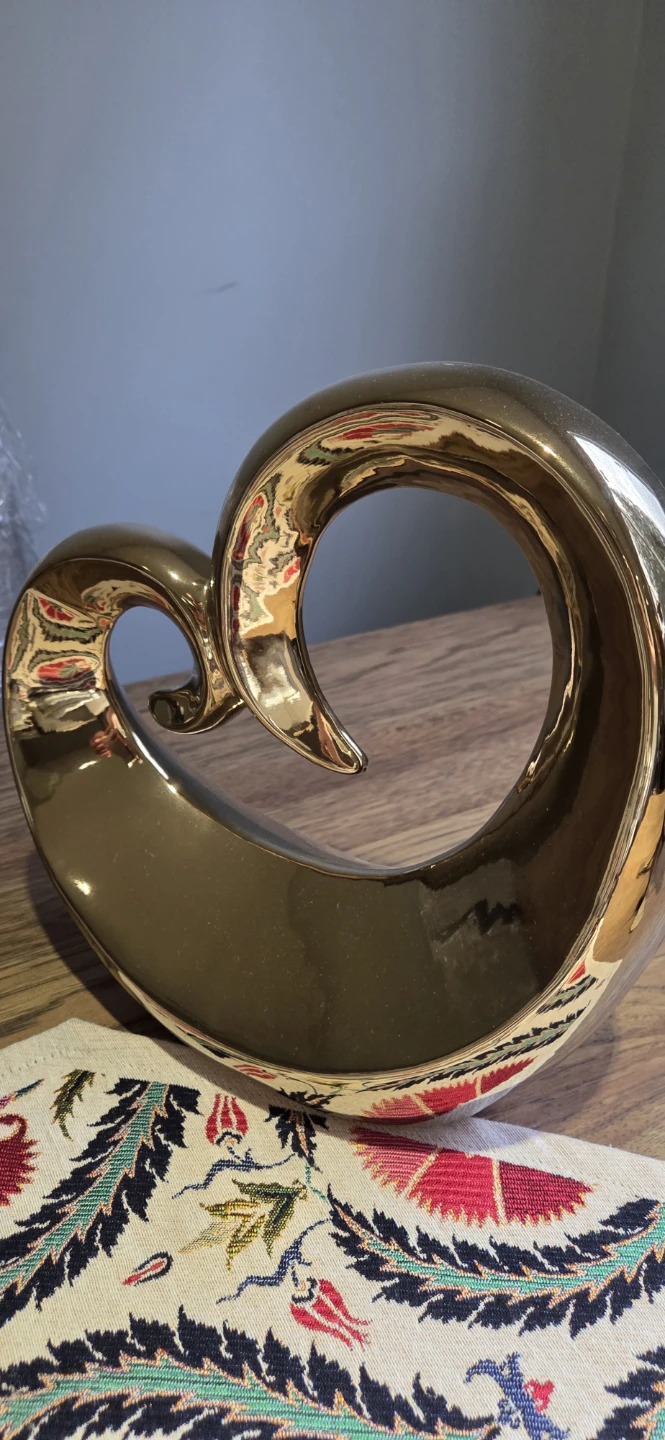 Gold coloured decorative items - photo 4