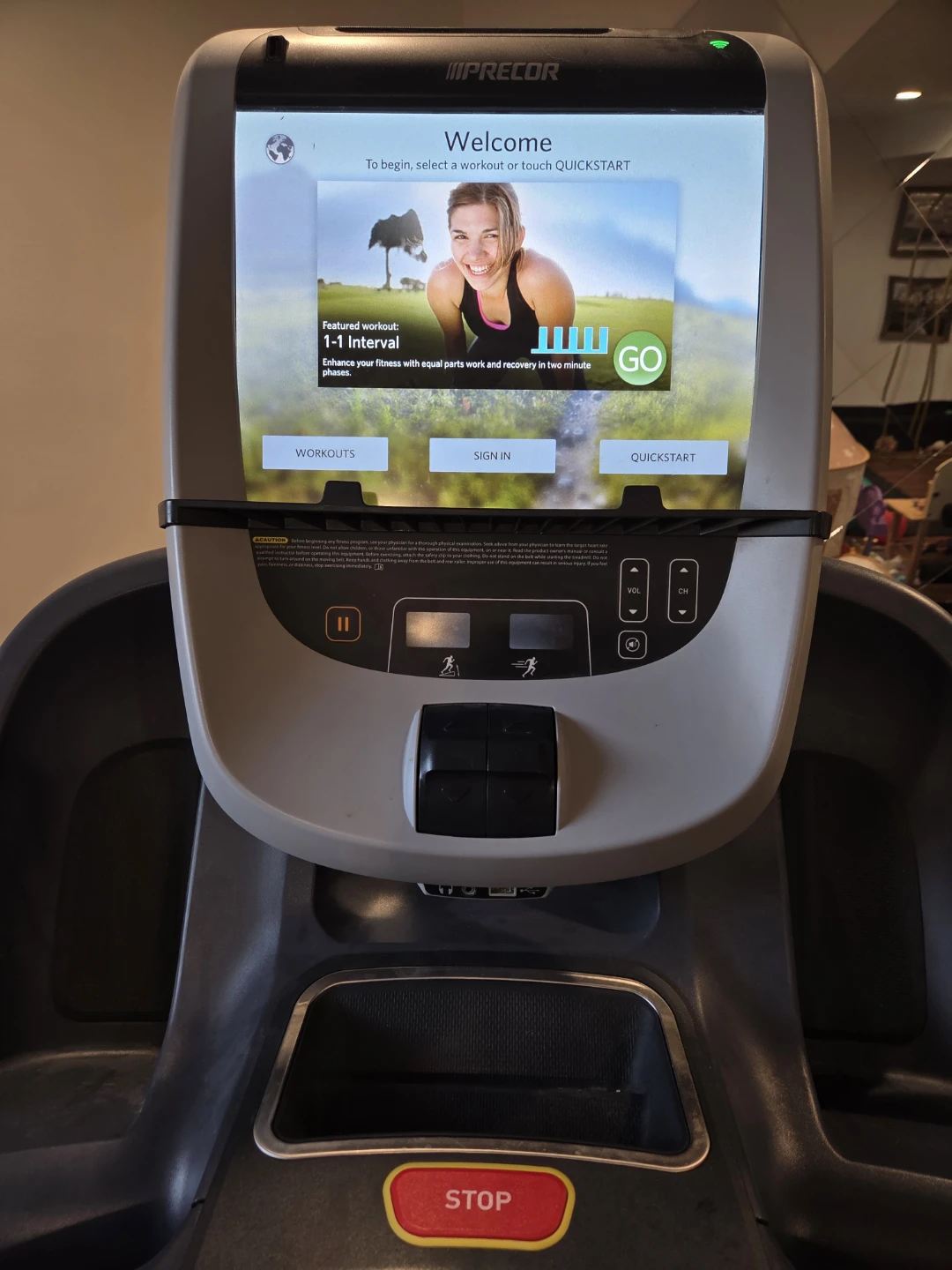 Precor Commercial Treadmill – Gym Quality – Great Condition