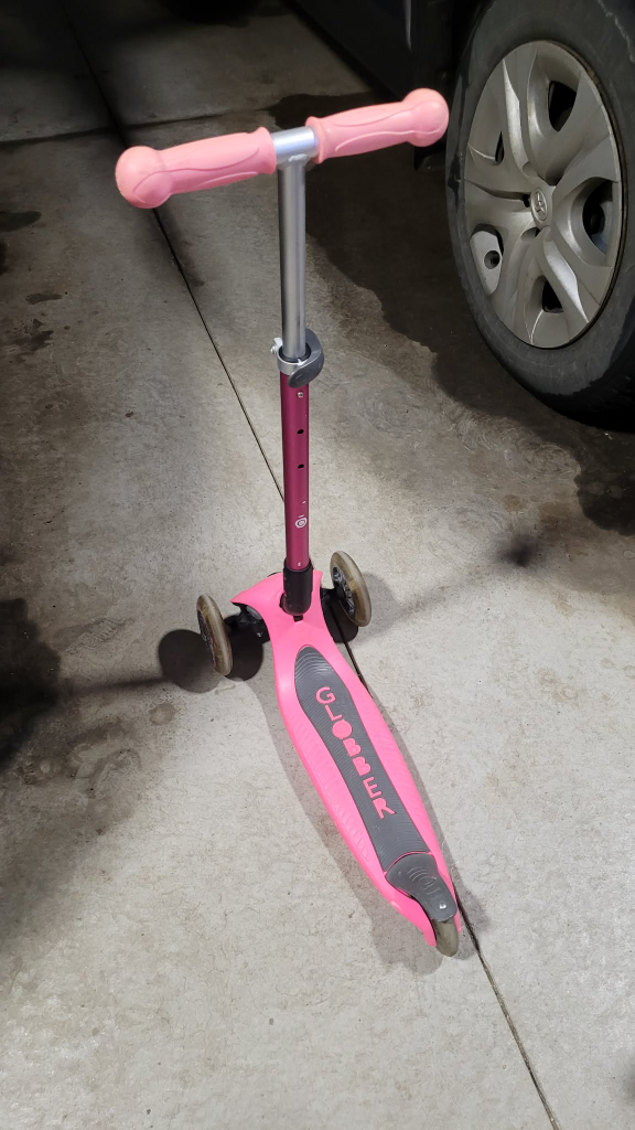 Globber Pink 3-Wheel Scooter for Kids - photo 2
