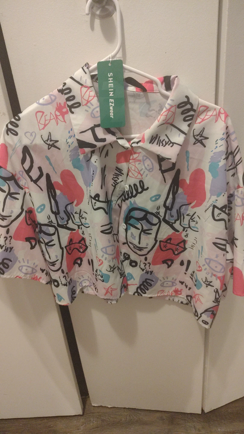 SHEIN Graphic Print Button-Up Shirt
