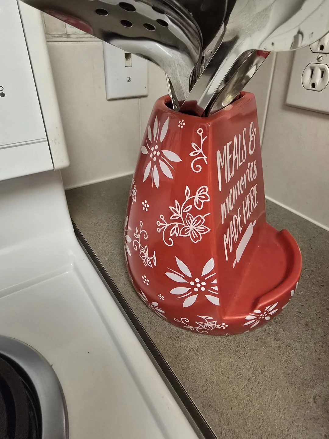 Red Floral Utensil Holder with "Meals & Memories Made Here" - photo 2