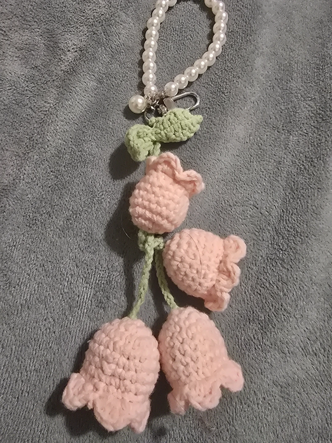 Crocheted Tulip Flower Keychain with Pearl Strap - photo 2
