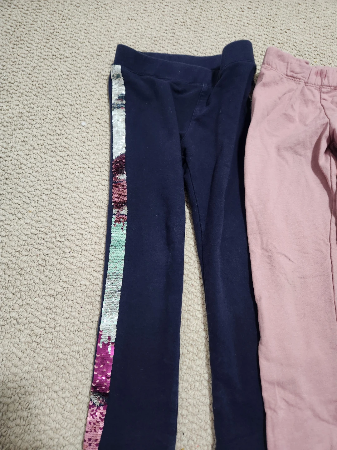 Toddler girl 3t - 4t  - Navy Sequin, Pink, Grey Dot - photo 2