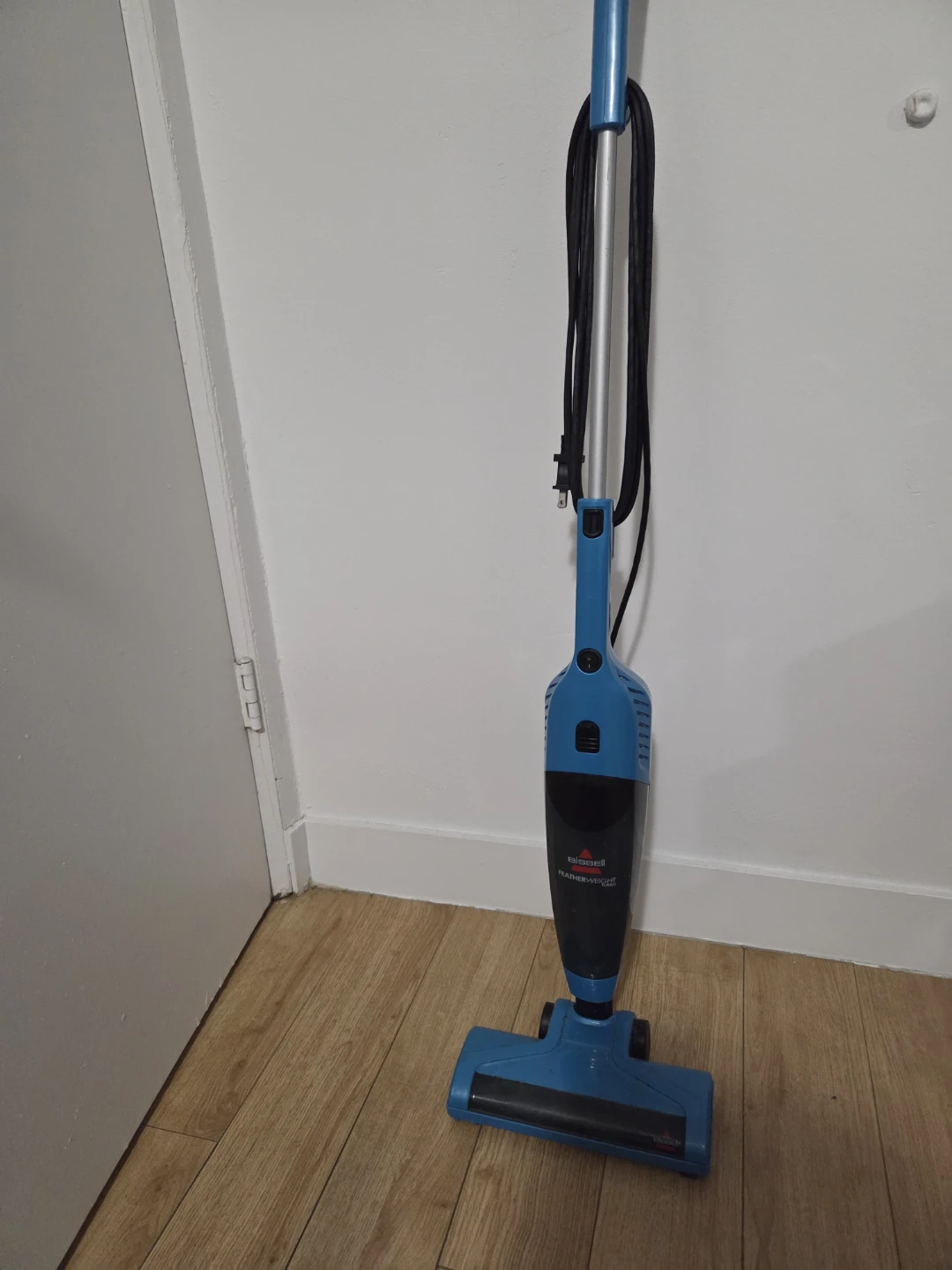Bissell Featherweight Turbo Stick Vacuum