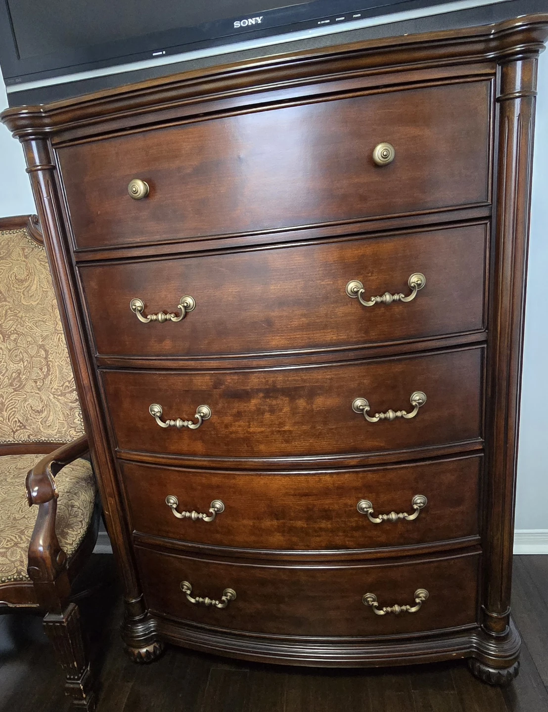 Dark Wood Bedroom Set - Dresser and Nightstands - photo 3