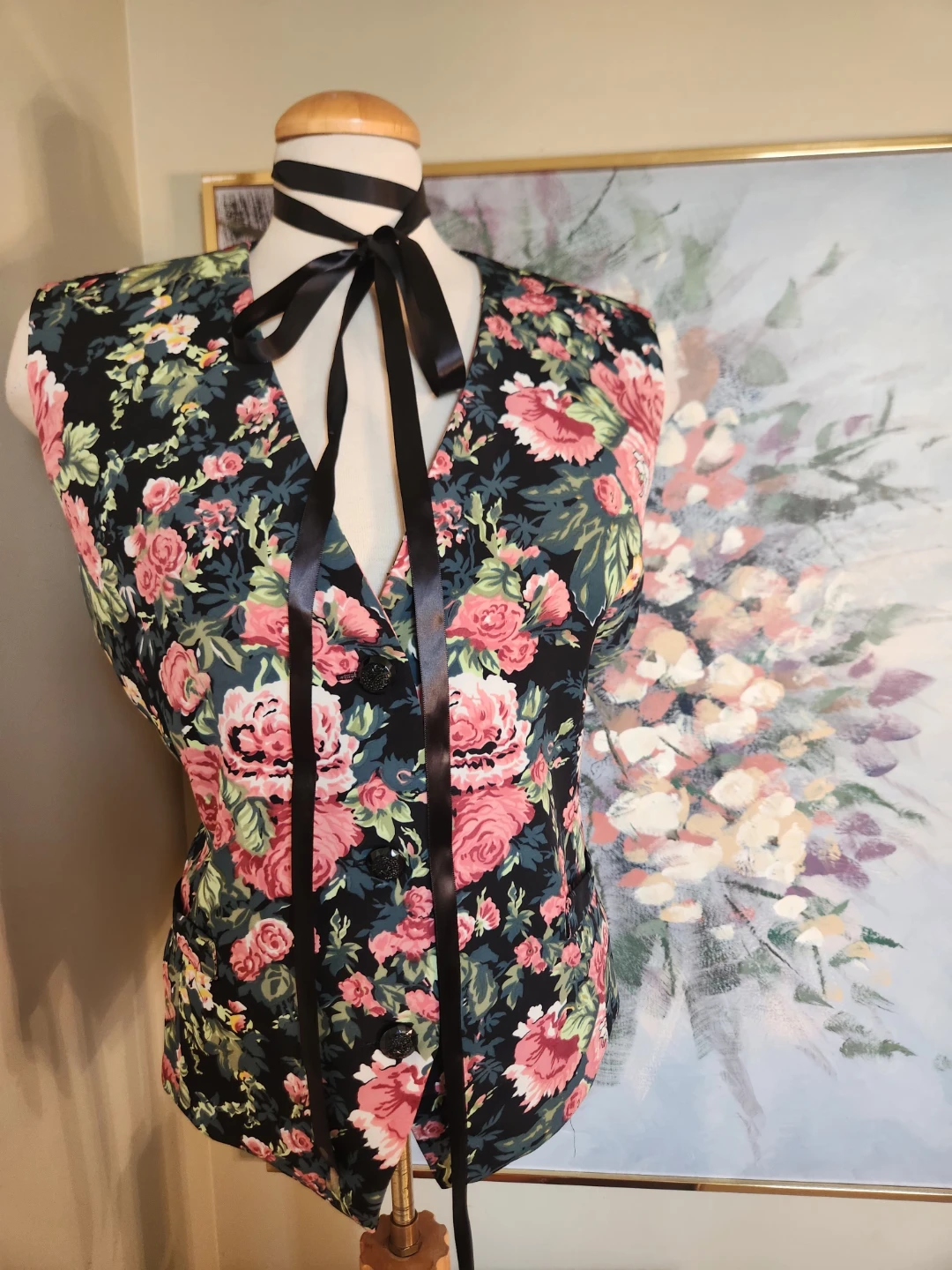 ADJUSTABLE Women's Floral Vest 80's ALERT