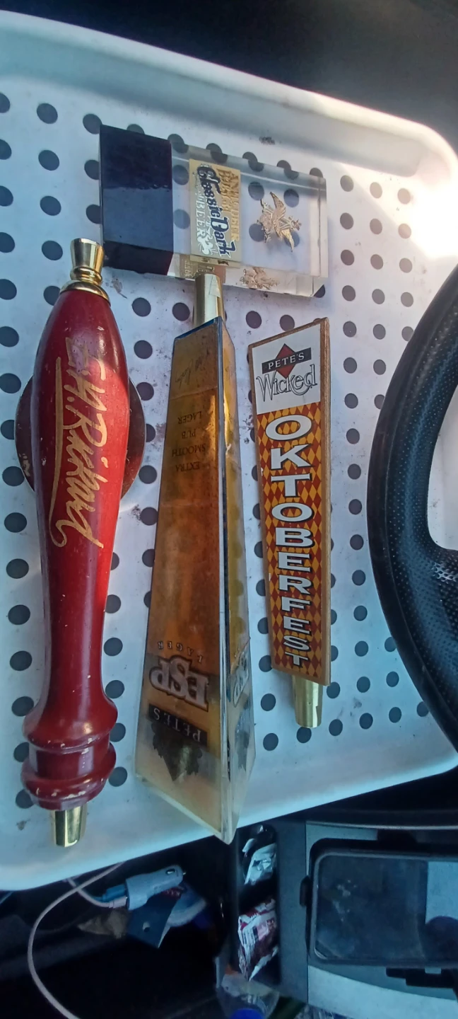 Beer Taps Collection, in Penticton - photo 2