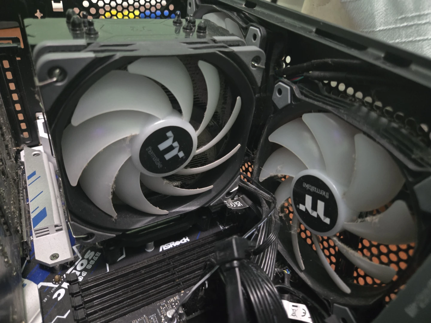 Sonic Asrock Motherboard CyberPowerPC Gaming Desktop Computer - photo 4