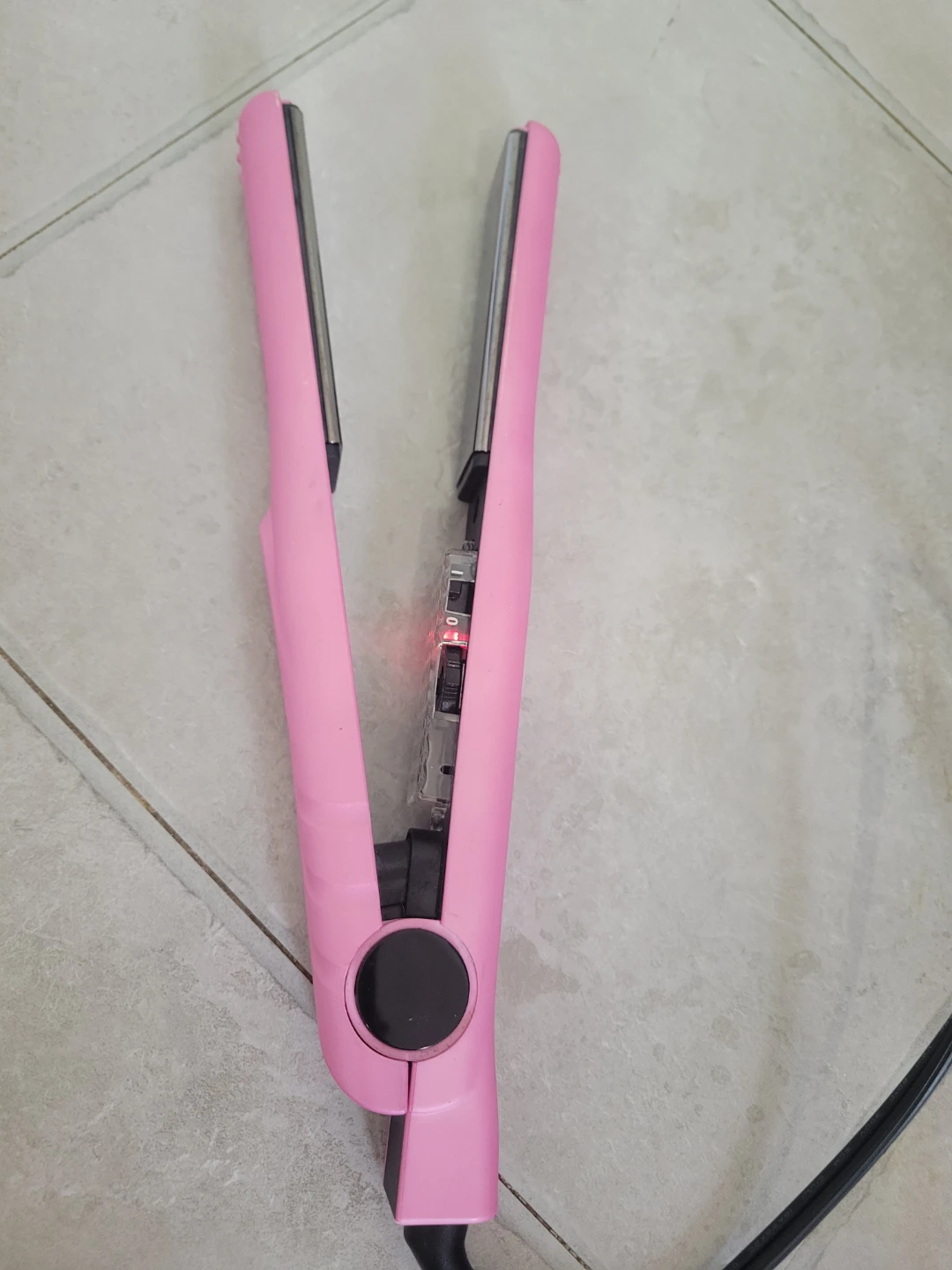 Revlon Pink Titanium Hair Straightener - photo 2