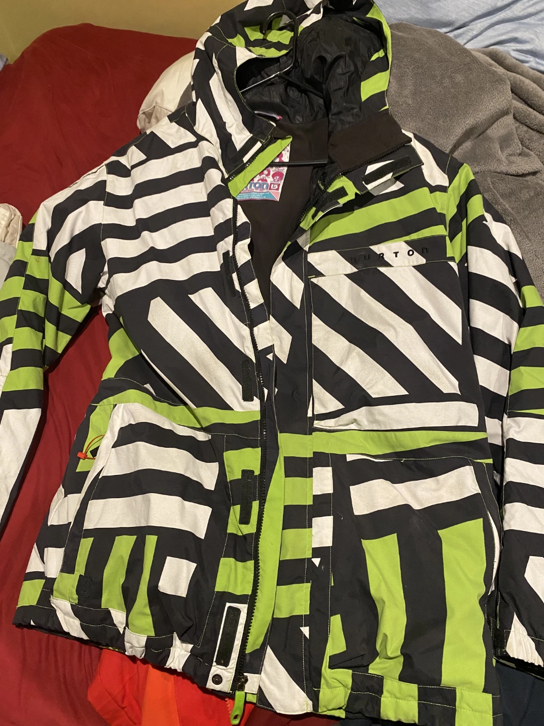 FREE DELIVERY!! Burton Snowboard/Ski Winter Jacket XL $60