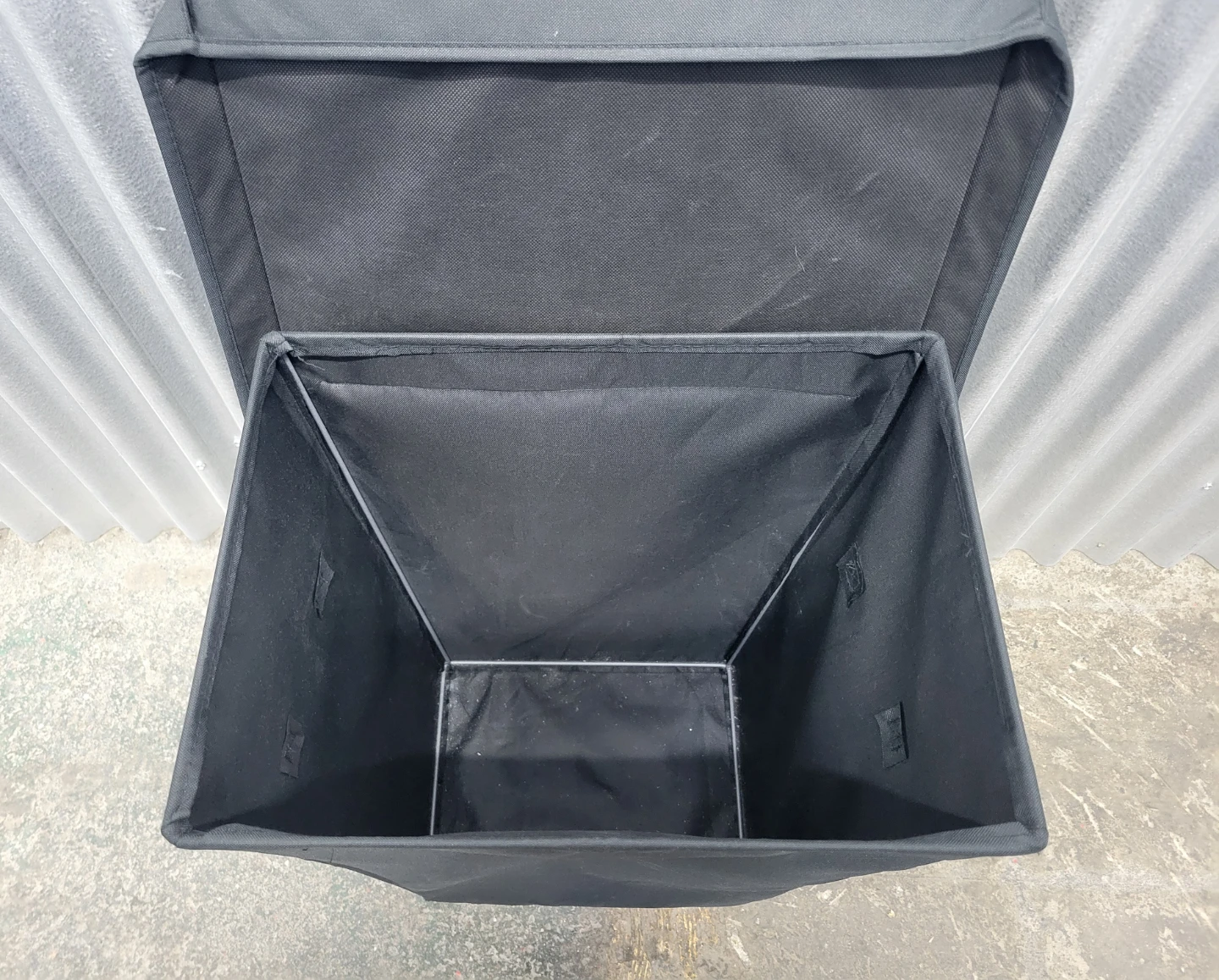 Black Laundry Hamper with Lid - photo 3