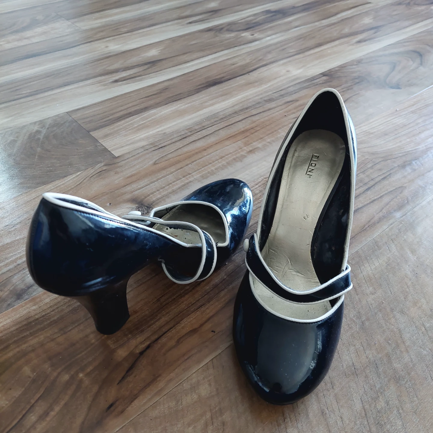 Assorted Women's Heels (George, Bioni, etc.) - photo 2