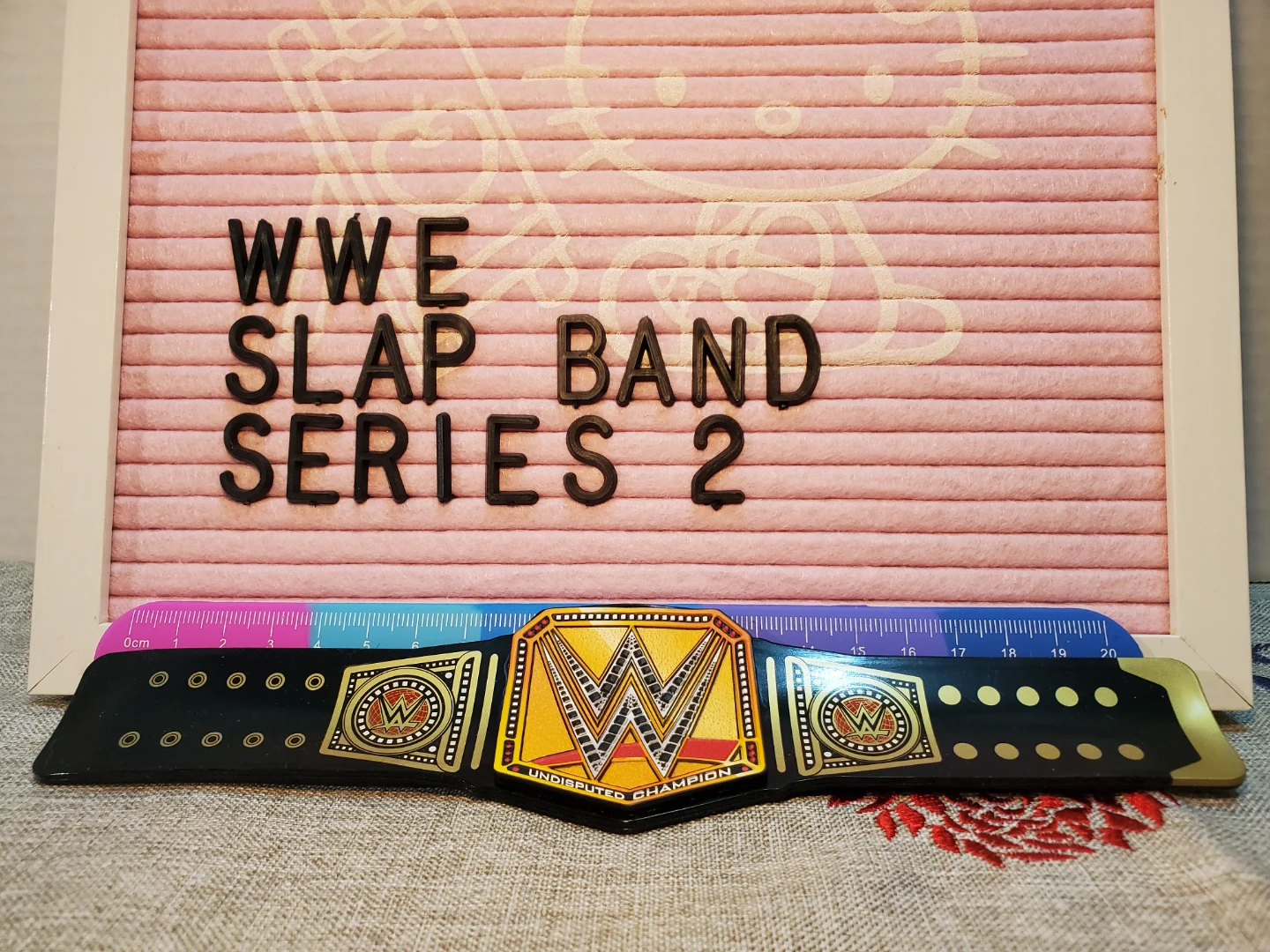 WWE Slapband Series 2 Undisputed WWE Championship Belt