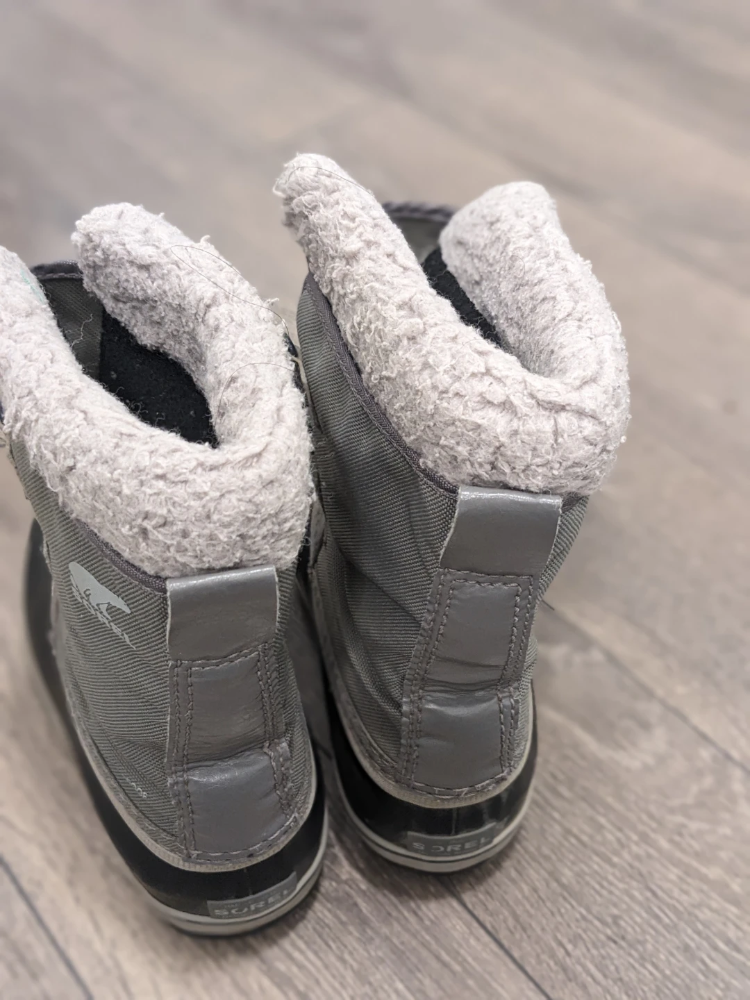 Sorel Winter Boots - Girls Size 3 - photo 2