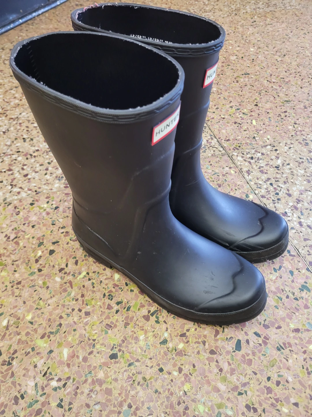 Hunter Black Rubber Boots women's 9 - photo 2
