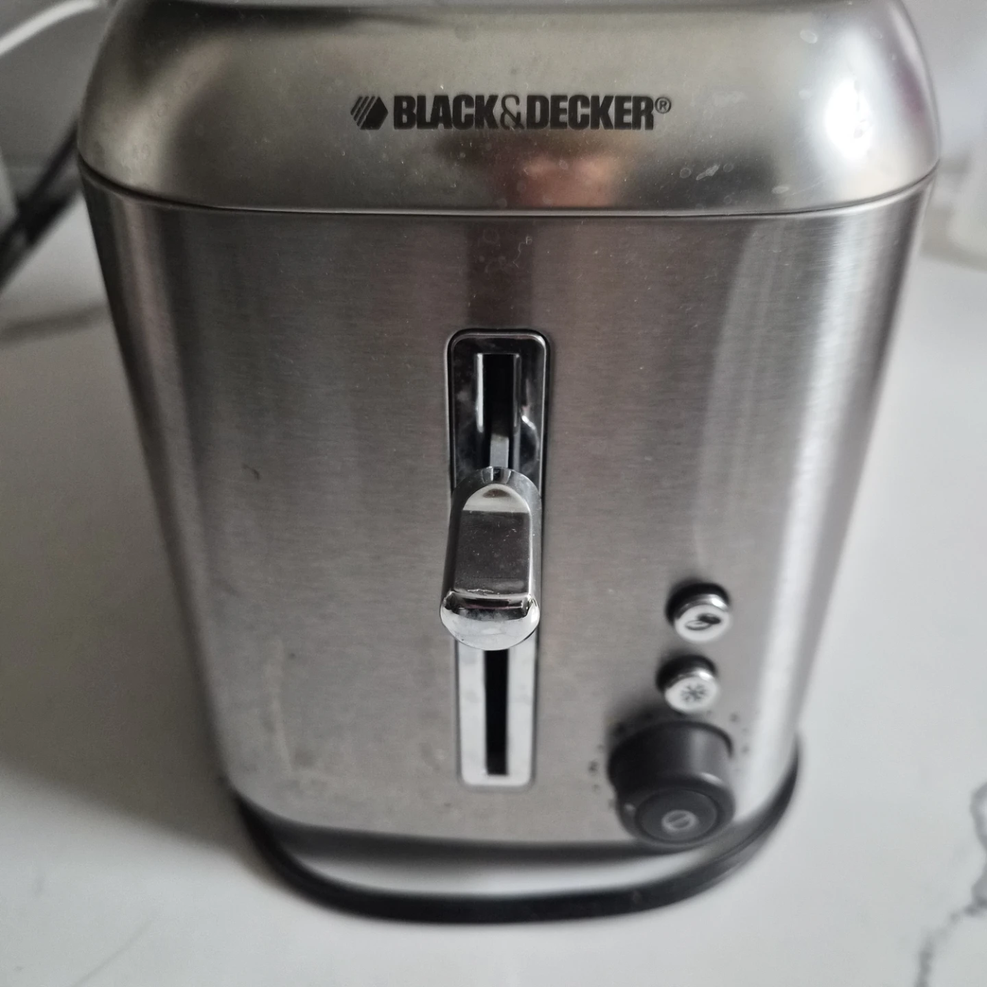Black & Decker 2-Slice Toaster - photo 2