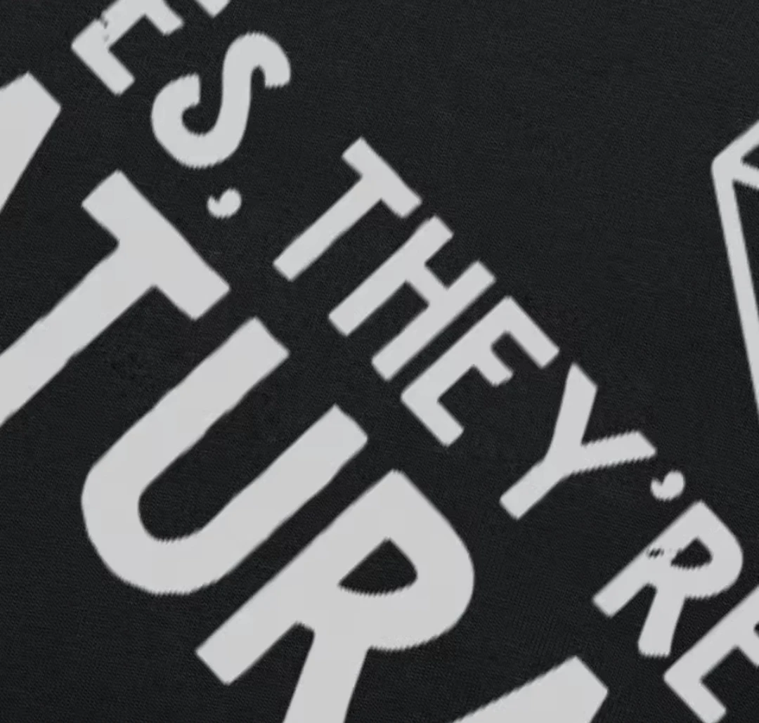 Black T-Shirt "Yes, They're Natural" D20 Dice Graphic - photo 2