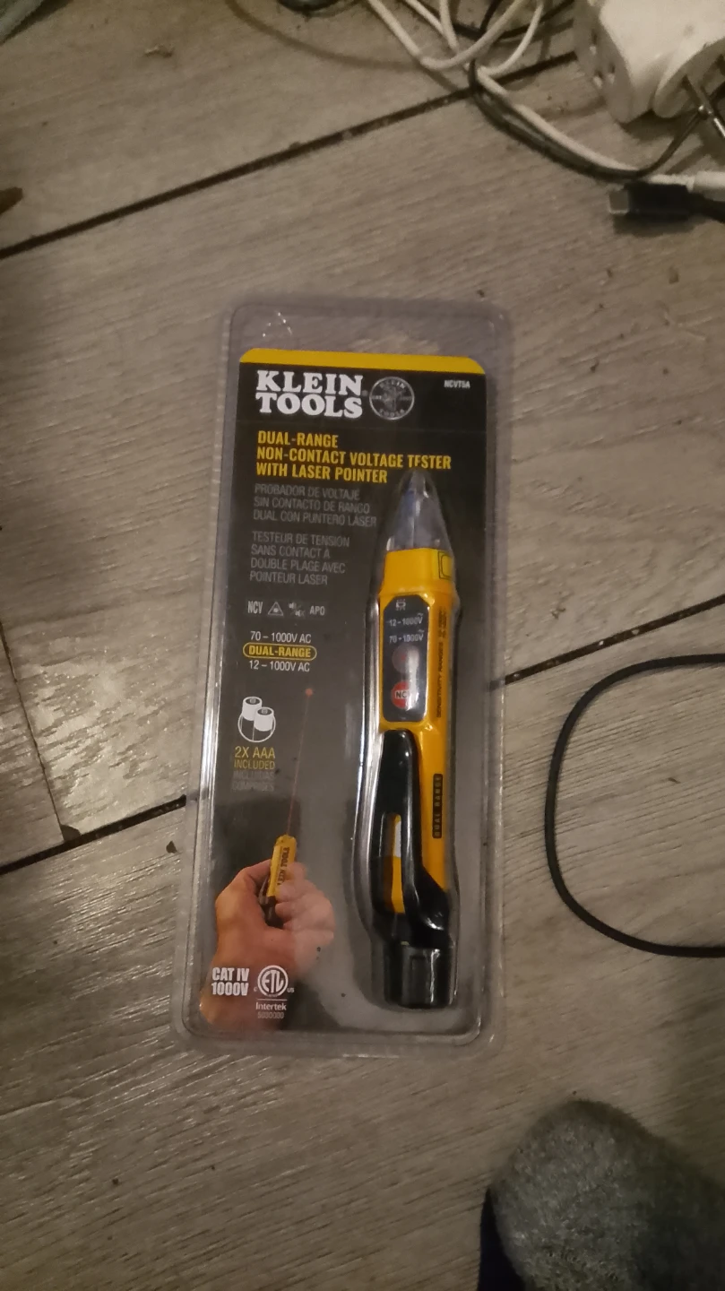 Range Non-Contact Voltage Tester with Laser Pointer - photo 2