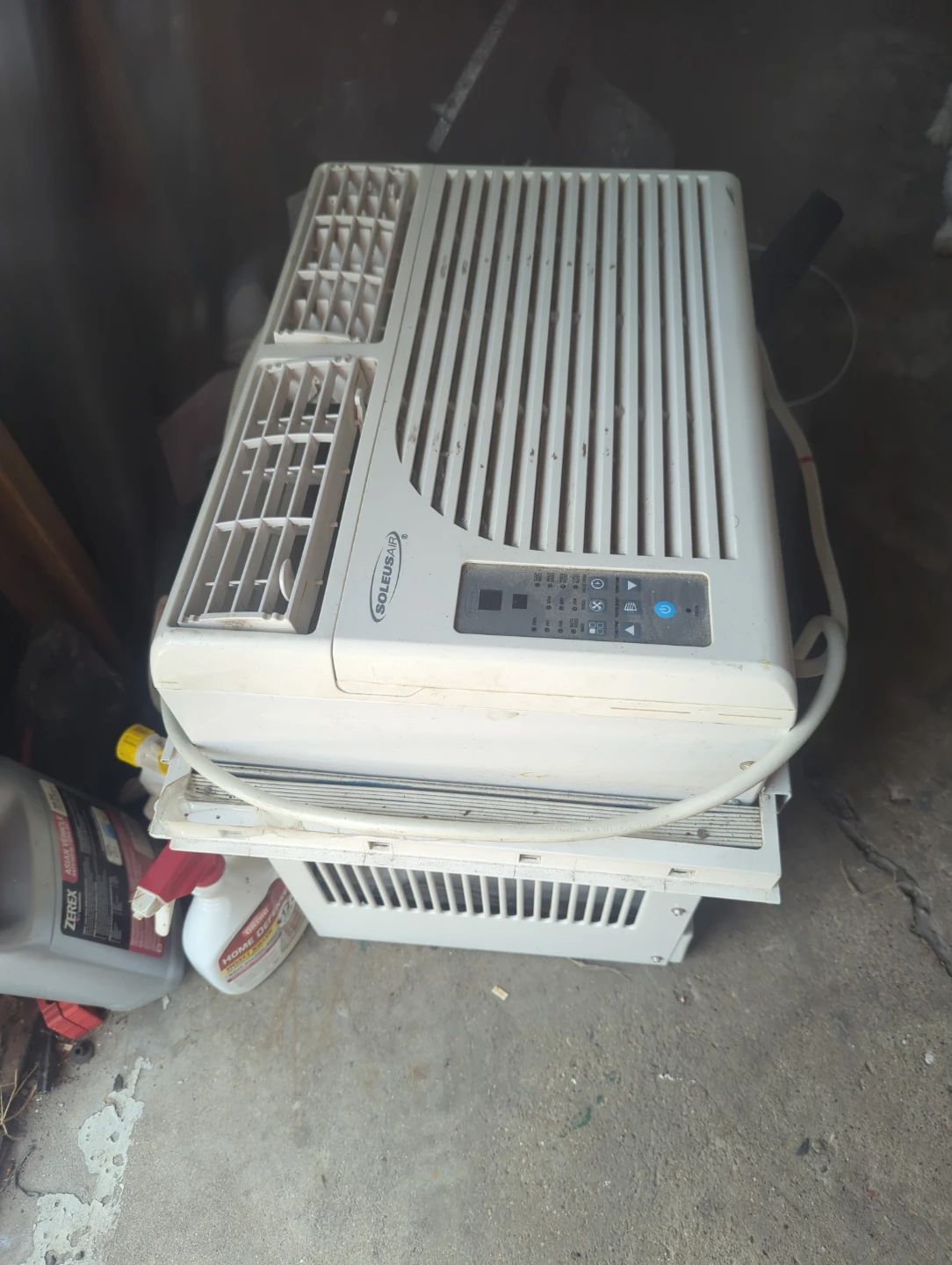 SOLEUS AIR Window Air Conditioner - photo 2