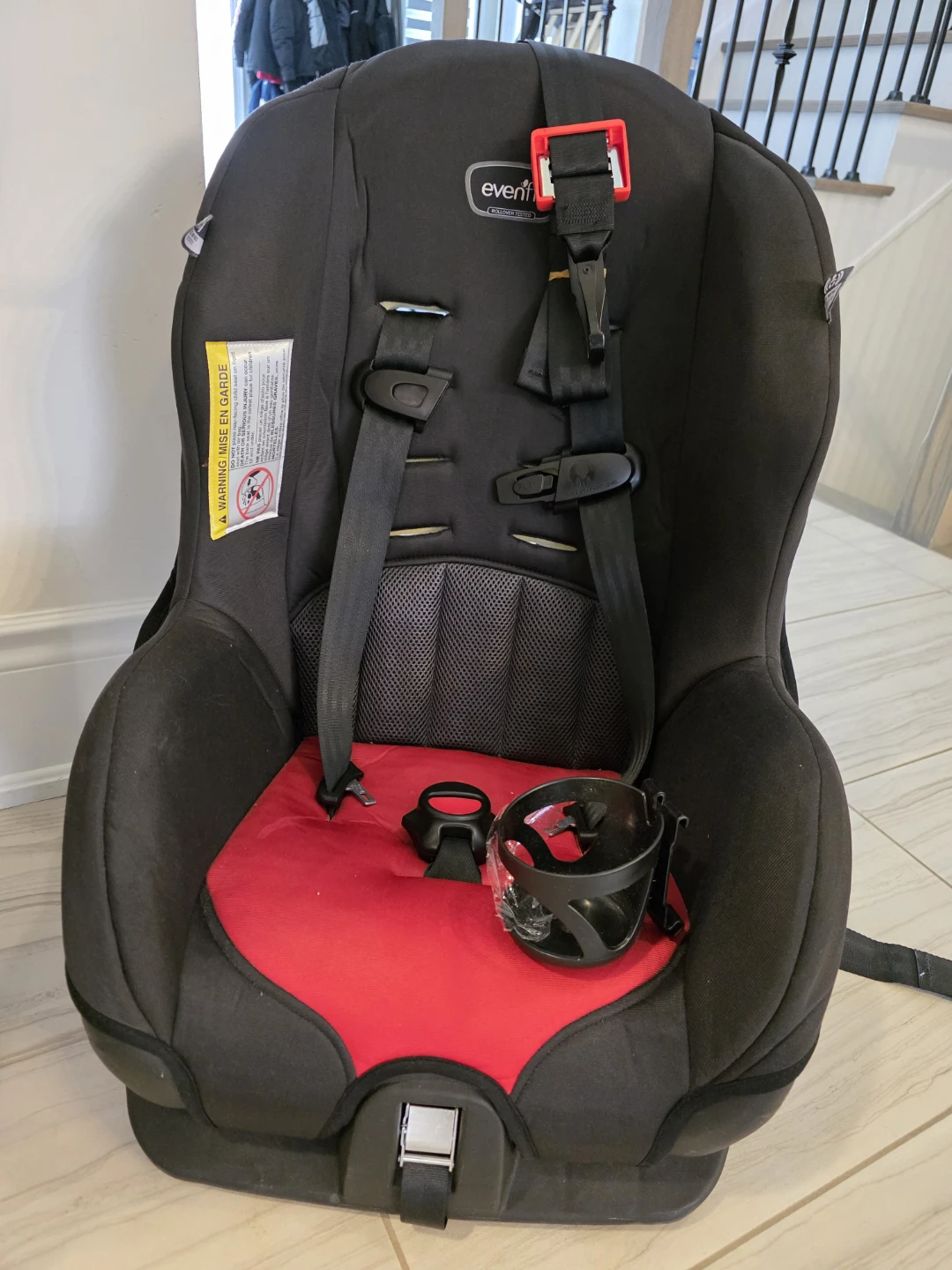 Evenflo Tribute Convertible Car Seat (0-5 Years) - Red - photo 2