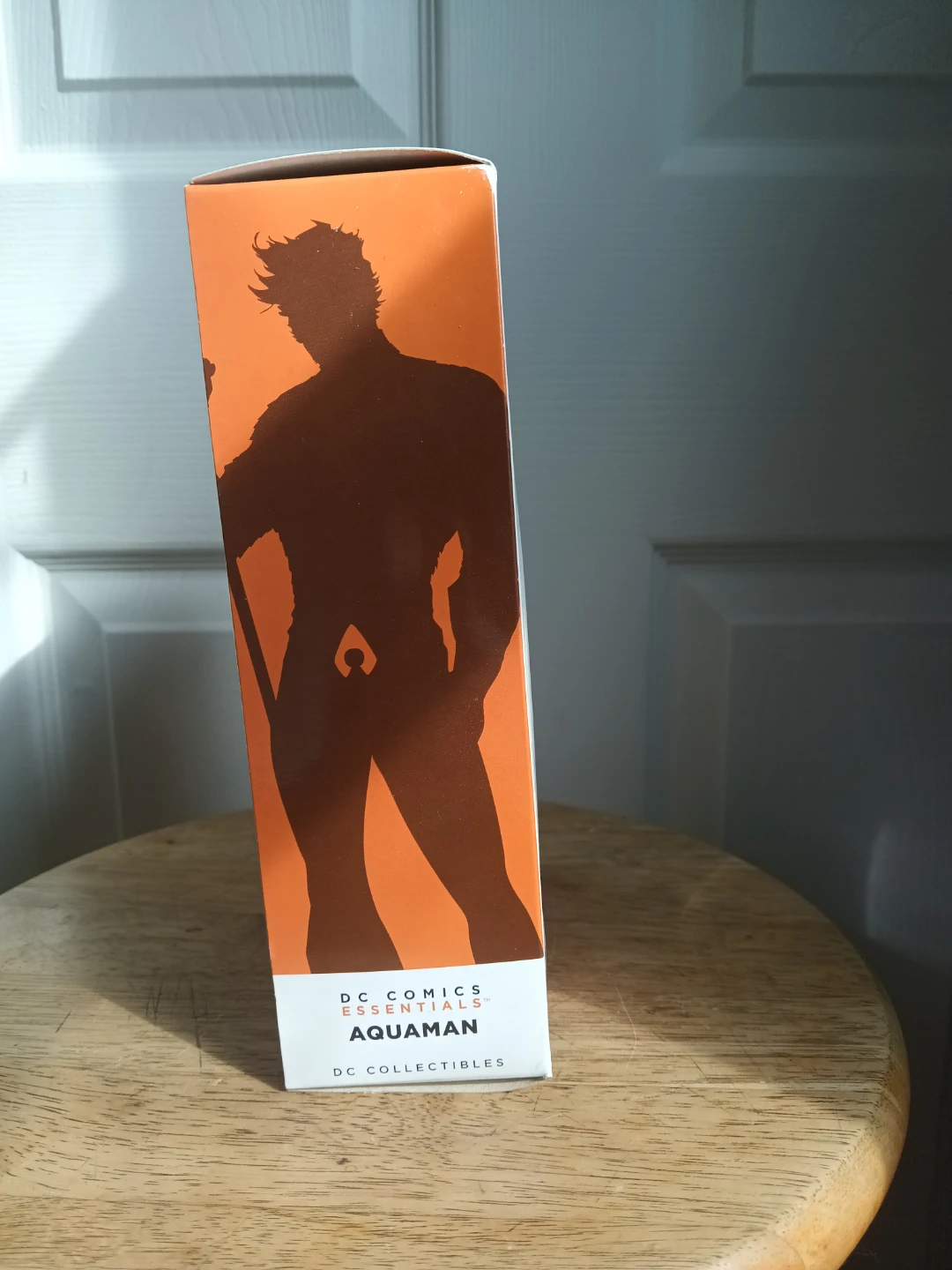 DC Collectibles DC Comics Essentials Aquaman Action Figure - photo 4