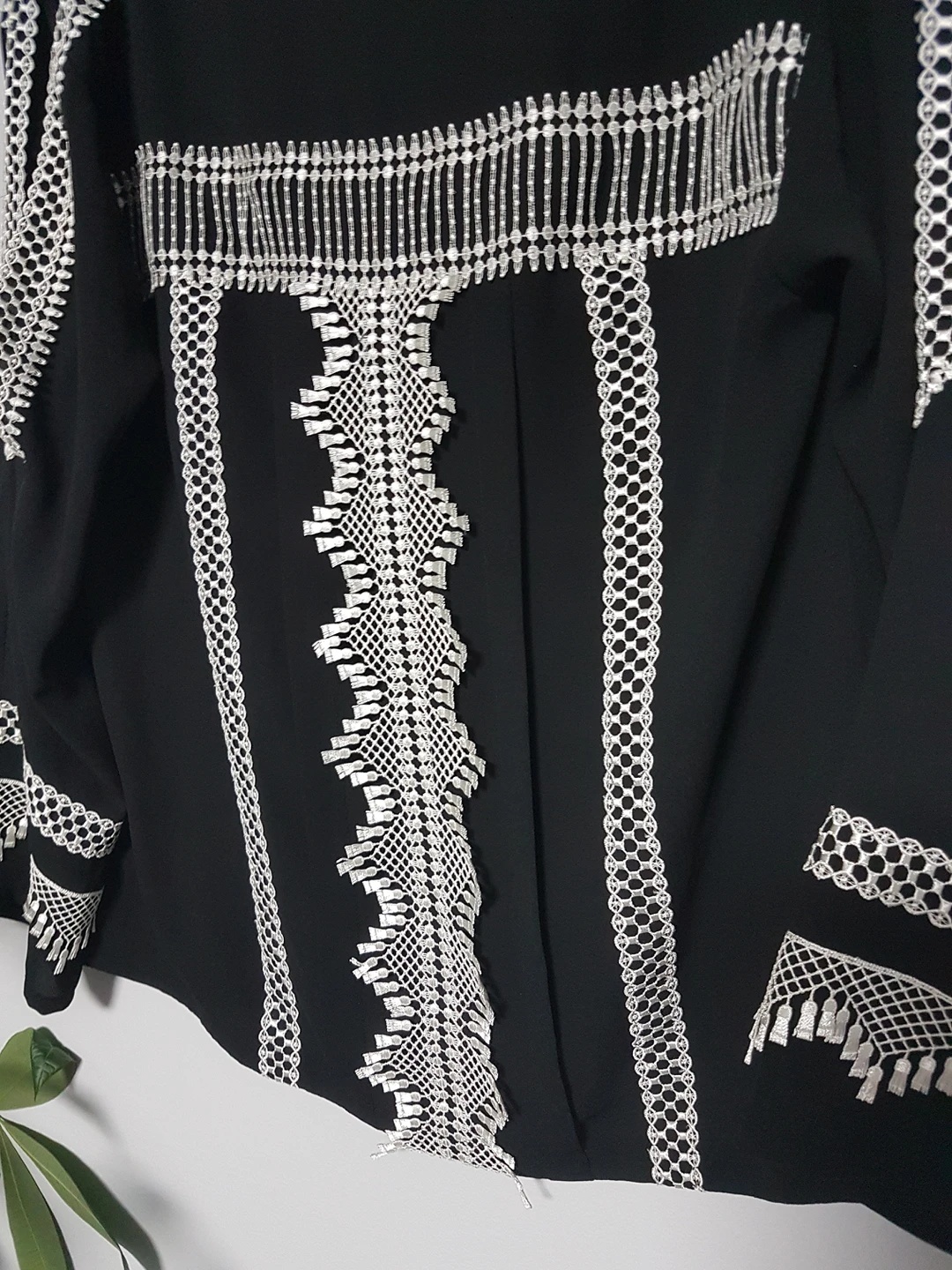 Karen Millen Black Embroidered Tassel Top - photo 5