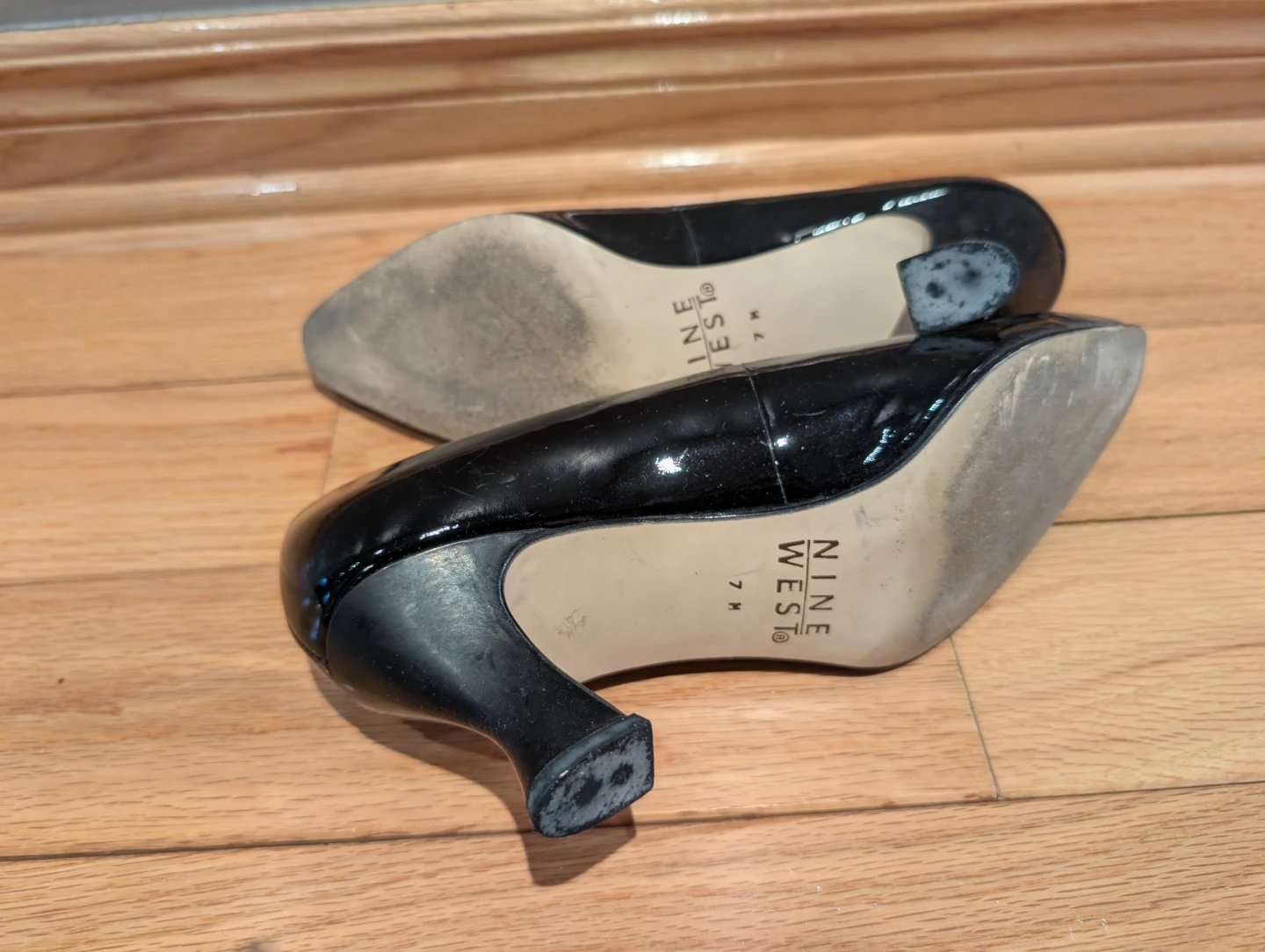 Nine West Black Patent Leather Heels - Size 7M - photo 3