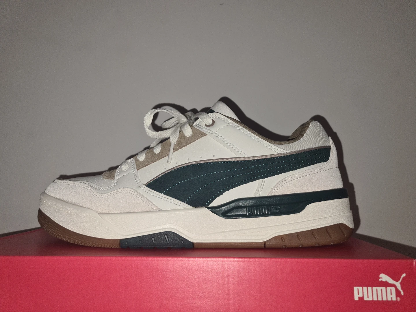 Mens Puma Sneakers - SIZE 10 - (NEED GONE QUICK) - photo 3