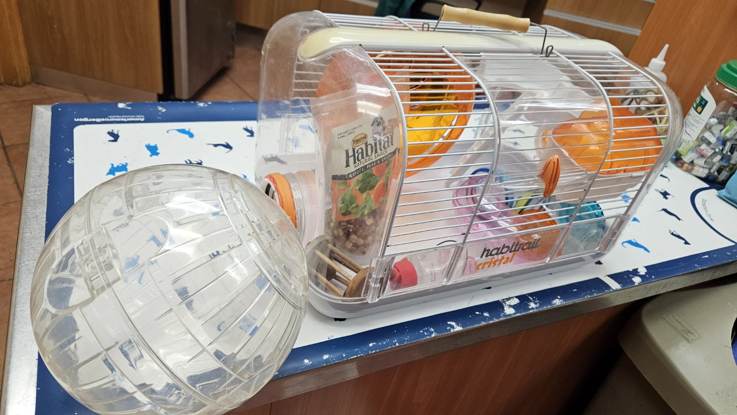Habitrail Cristal Hamster Cage with Accessories