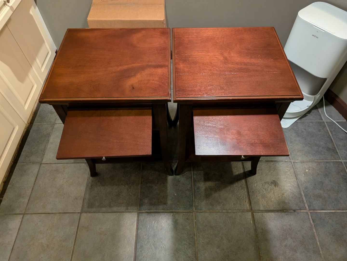 Nightstand Set with Drawer and Retractable Shelf - photo 3