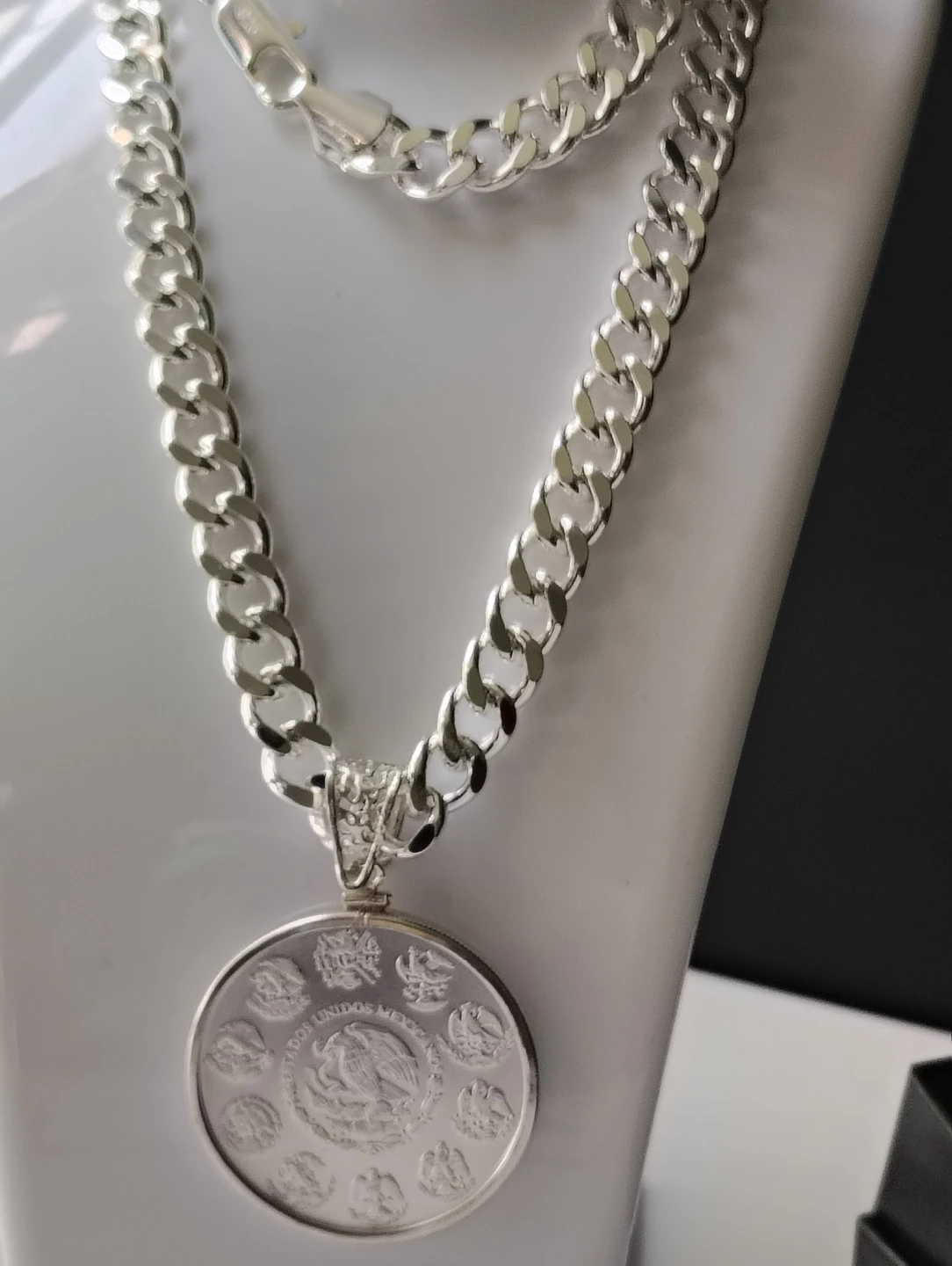Silver plated necklace with coin 2023 libertad de México - photo 4