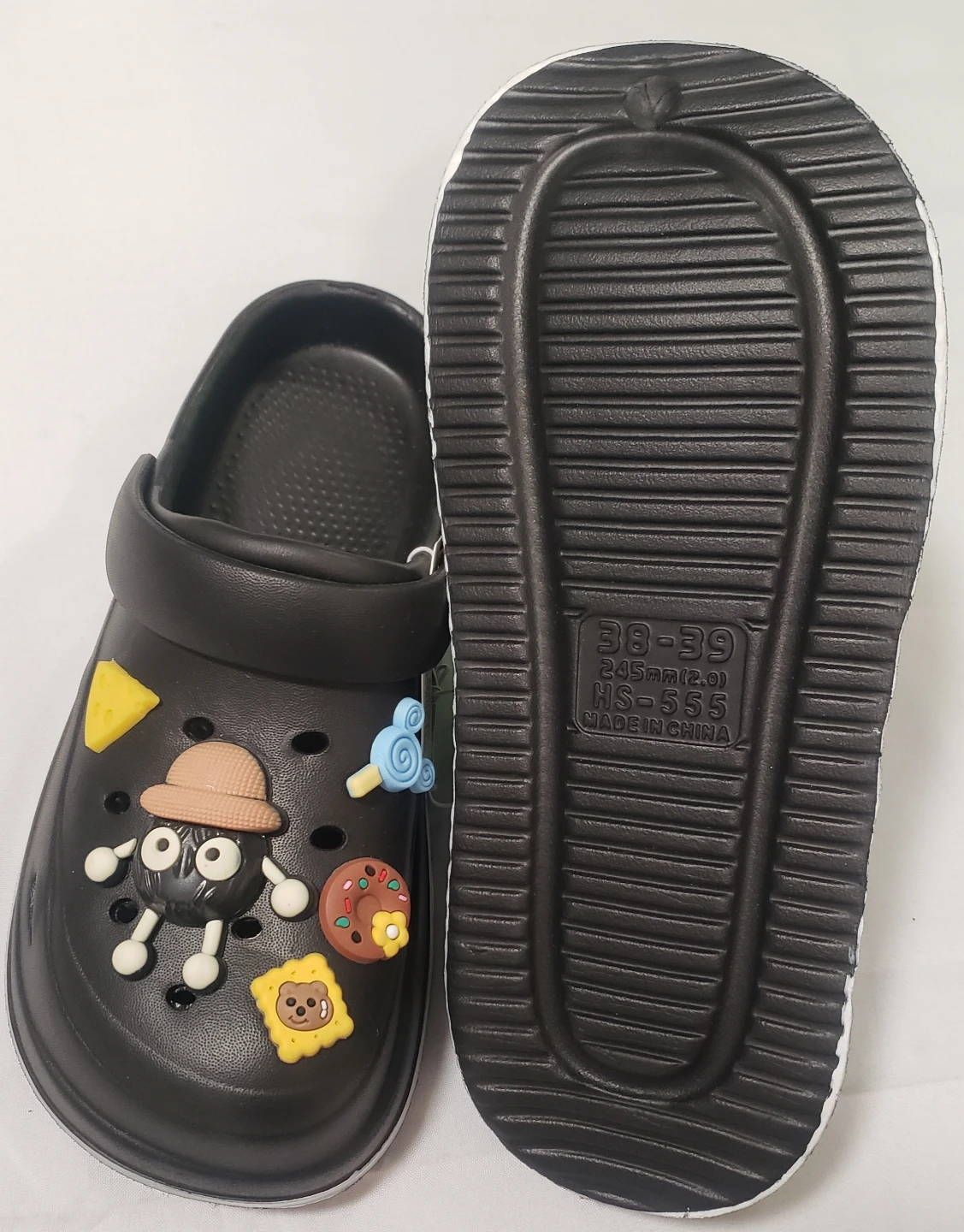 Brand new Girls Cute Summer Crorks with Charms - photo 2