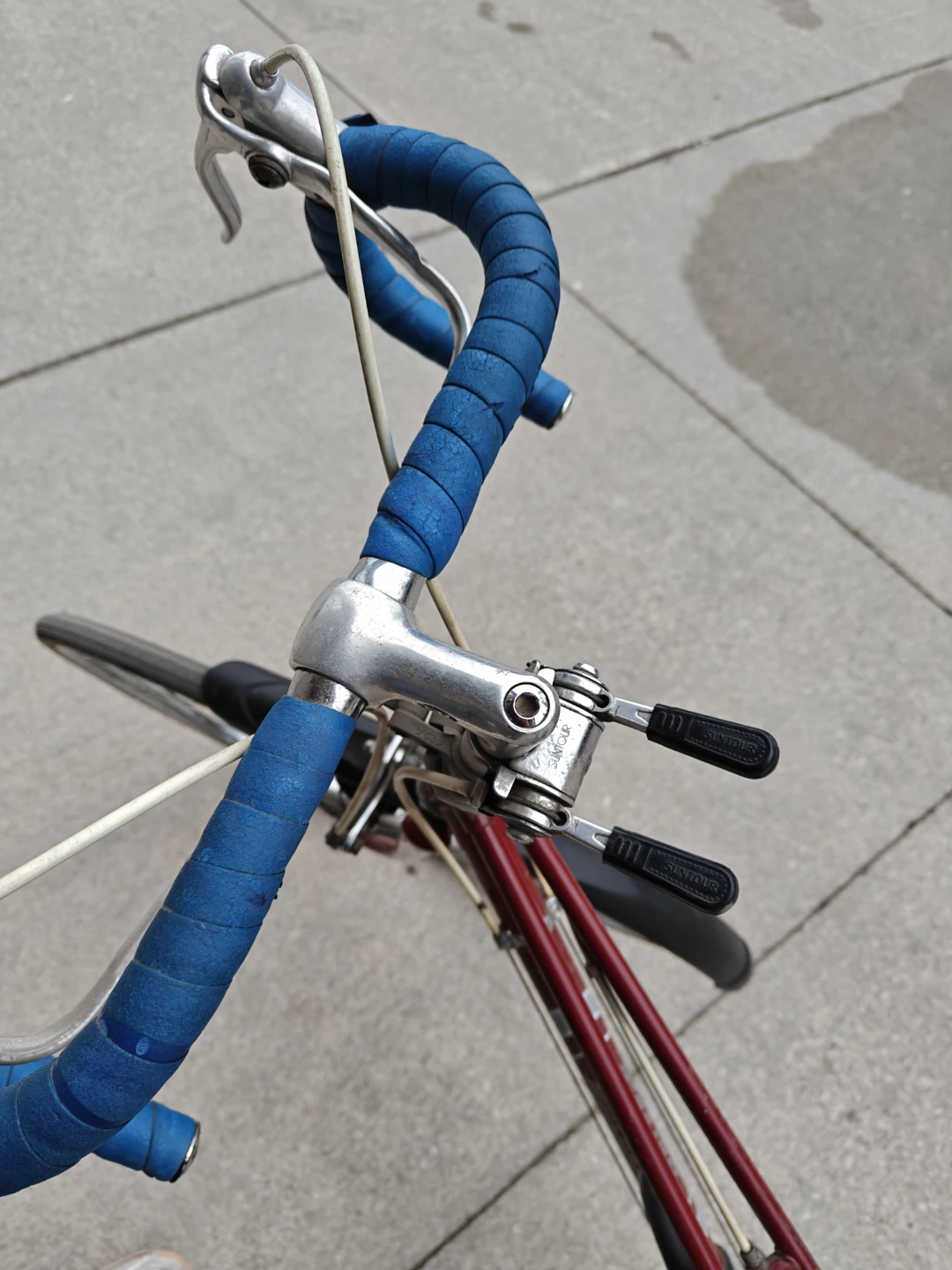 Raleigh Red Road Bike - photo 3