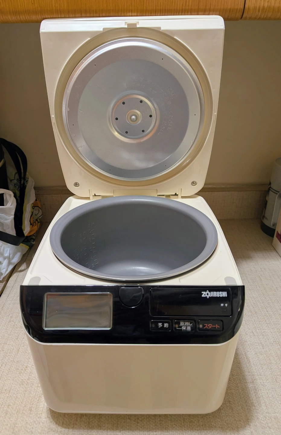 Zojirushi NMLF-A18 Rice Cooker 10-cup - photo 2