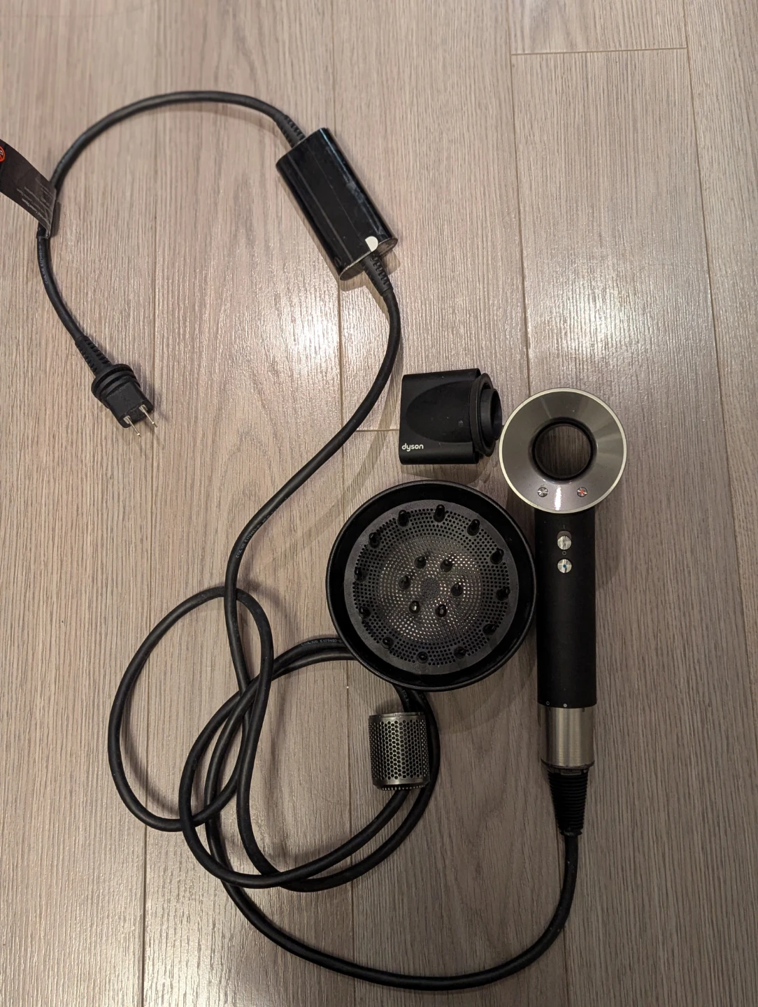 Dyson Supersonic Hair Dryer - needs to go by Thursday