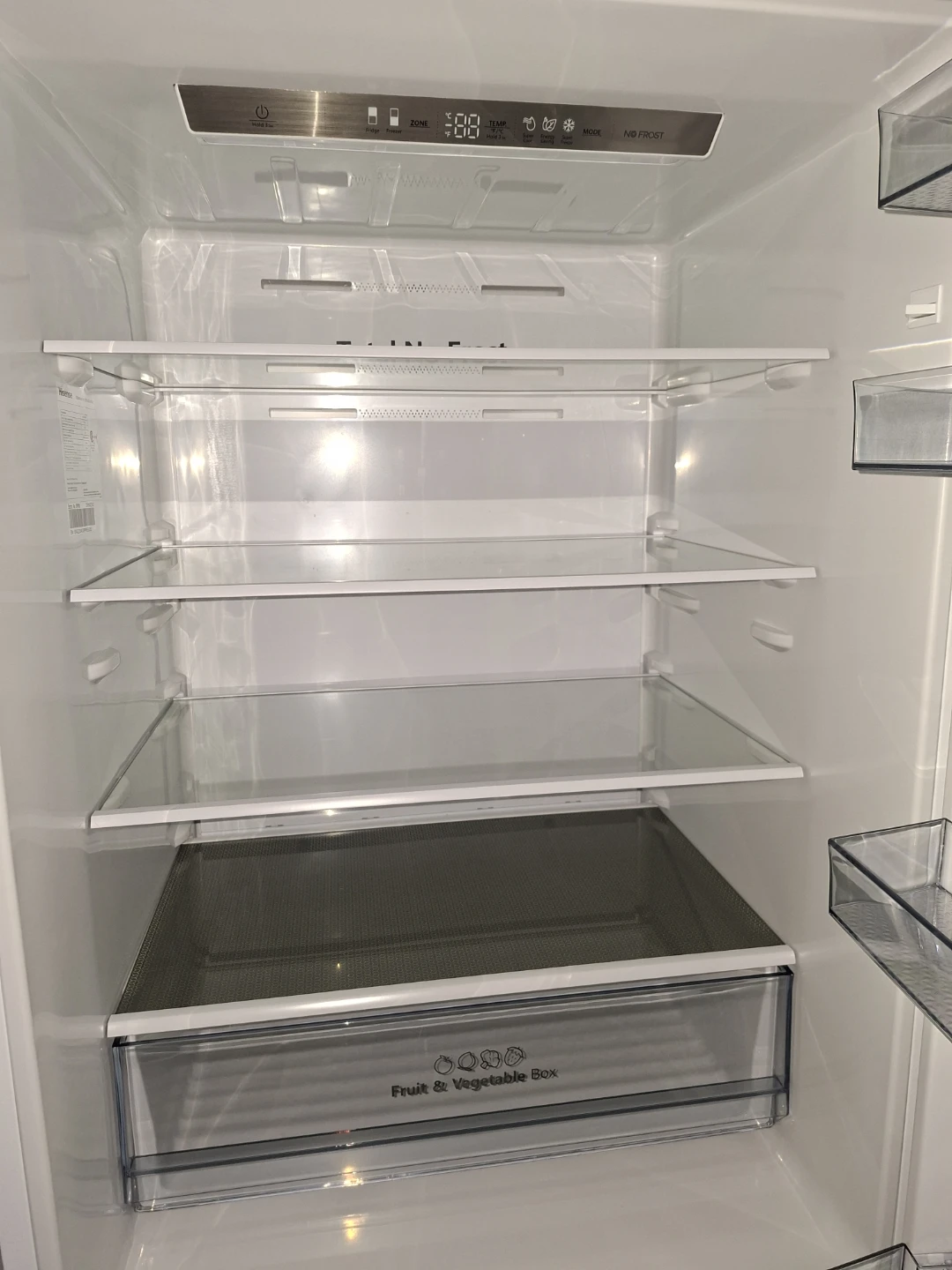 Hisense White Refrigerator - photo 4