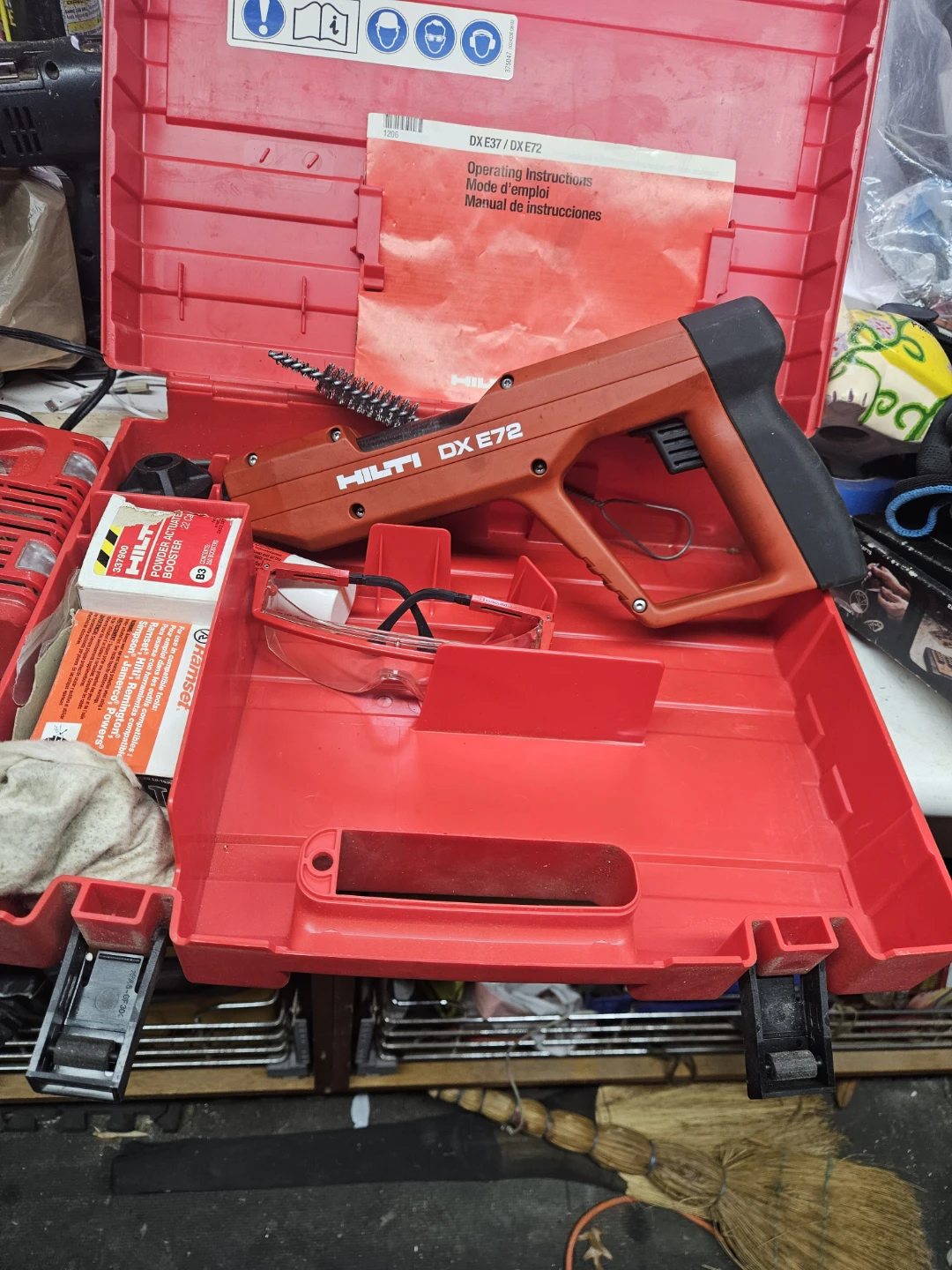 Hilti DX E72 Powder Actuated Tool with Case - photo 2