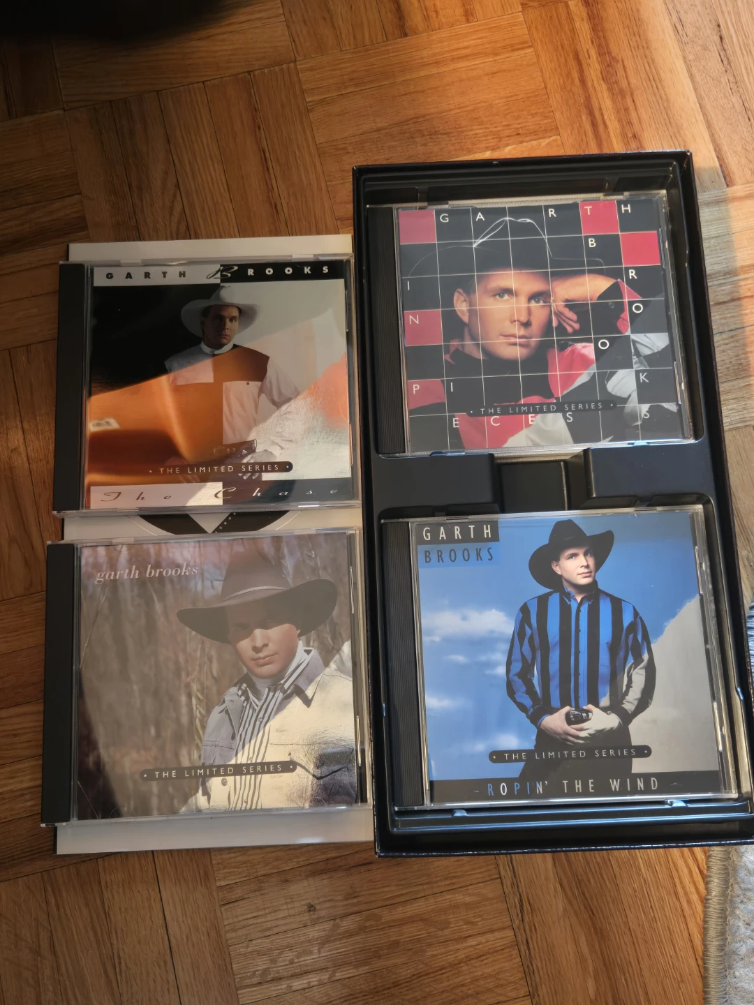 Garth Brooks The Limited Series 6 CD Box Set - photo 4
