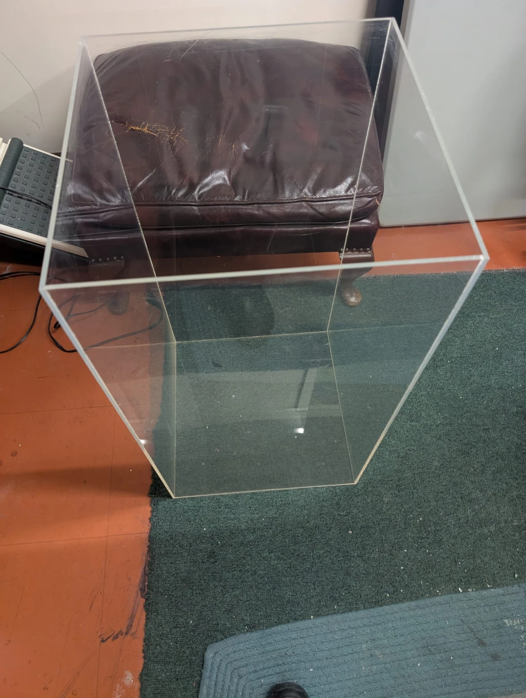 Clear Acrylic Display Case / Box