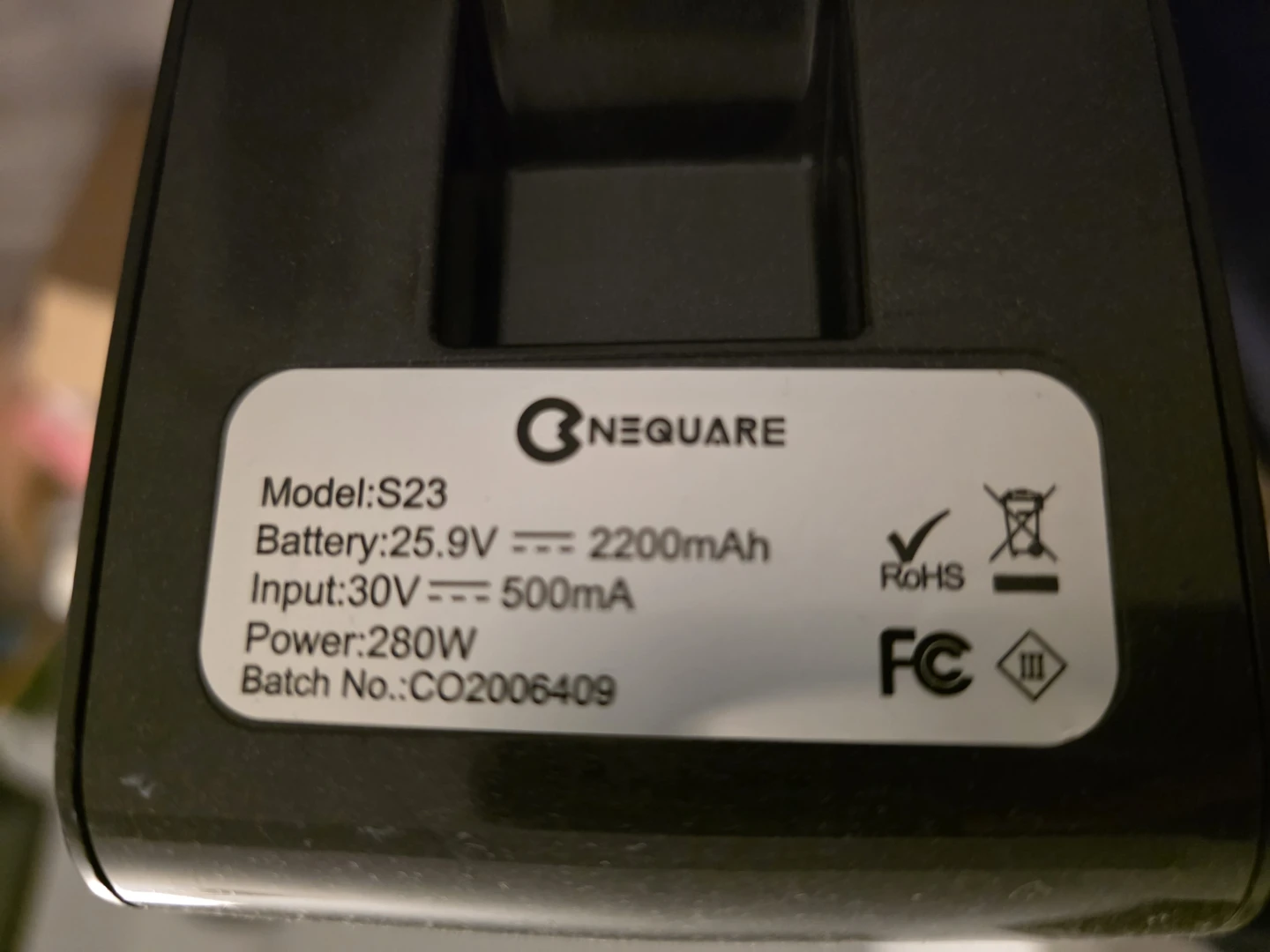 MOVING SALE - Nequare Vacuum (Cordless and Regular) - photo 5