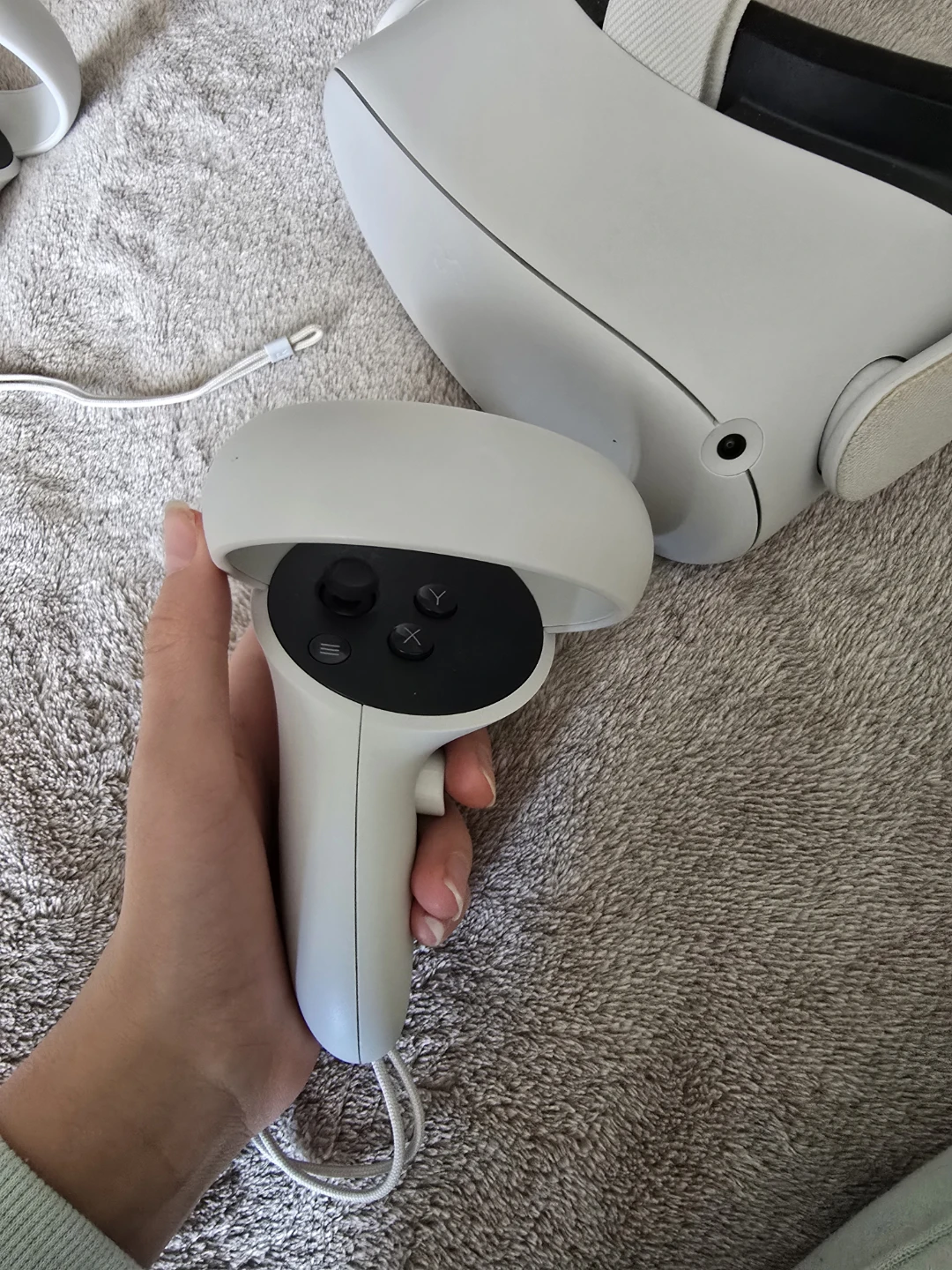 Meta Quest 2 VR Headset - photo 3
