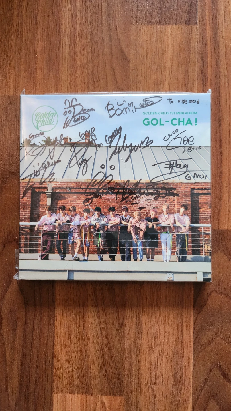 (KPOP) SIGNED Golden Child GOL-CHA! 1st Mini Album