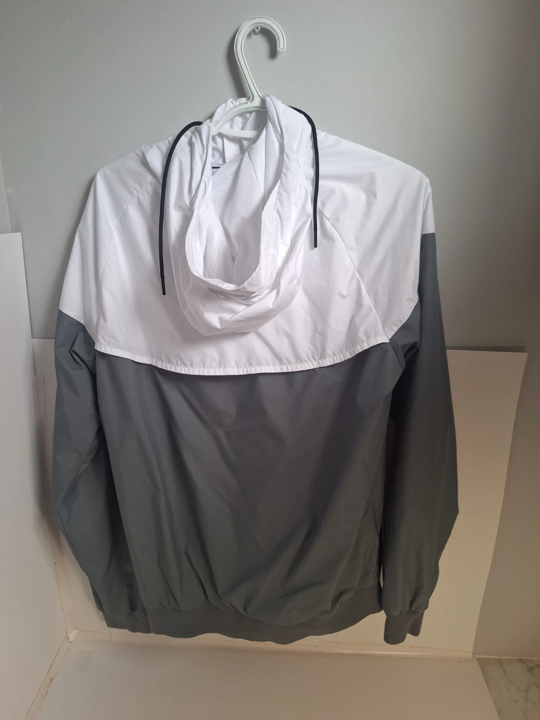 Nike Sportswear Windrunner Windbreaker Jacket Gray White M - photo 2