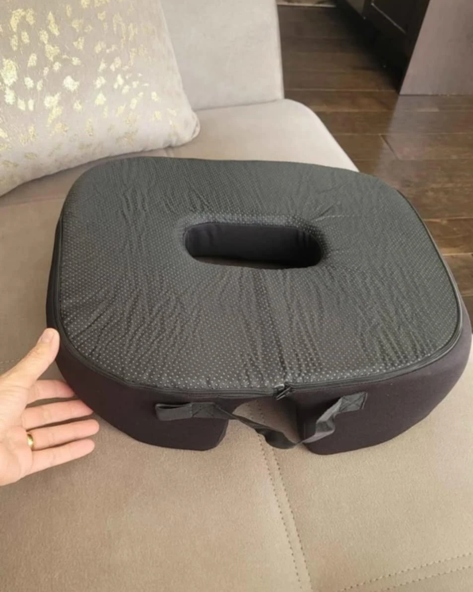 Donut Pillow Seat Cushion for Tailbone Pain, Prostate, .... - photo 4