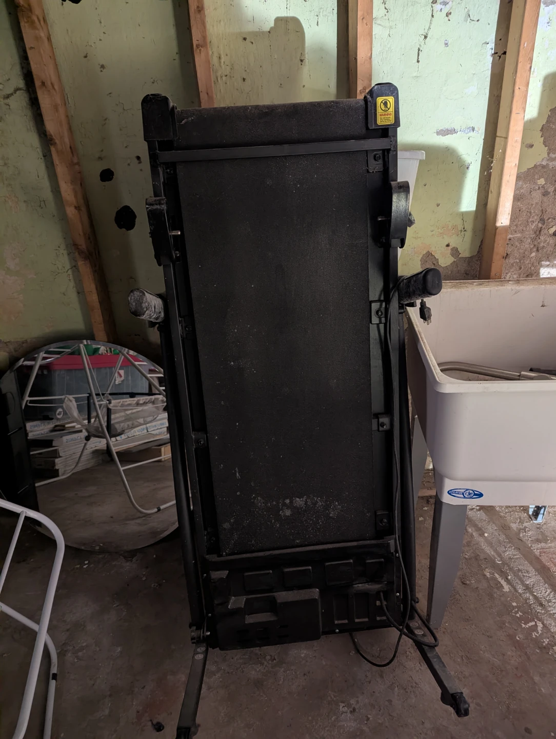 FAMISTAR W500C Treadmill - photo 2