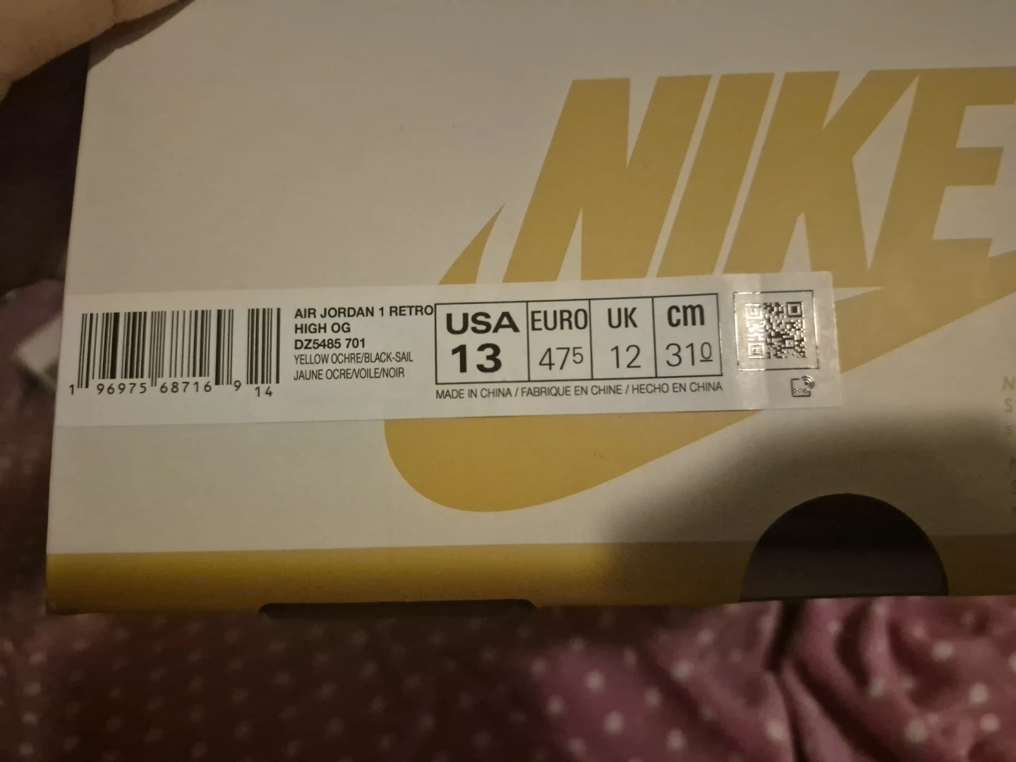 Nike Air Jordan 1 Retro High OG Yellow Ochre Size 13 - photo 4
