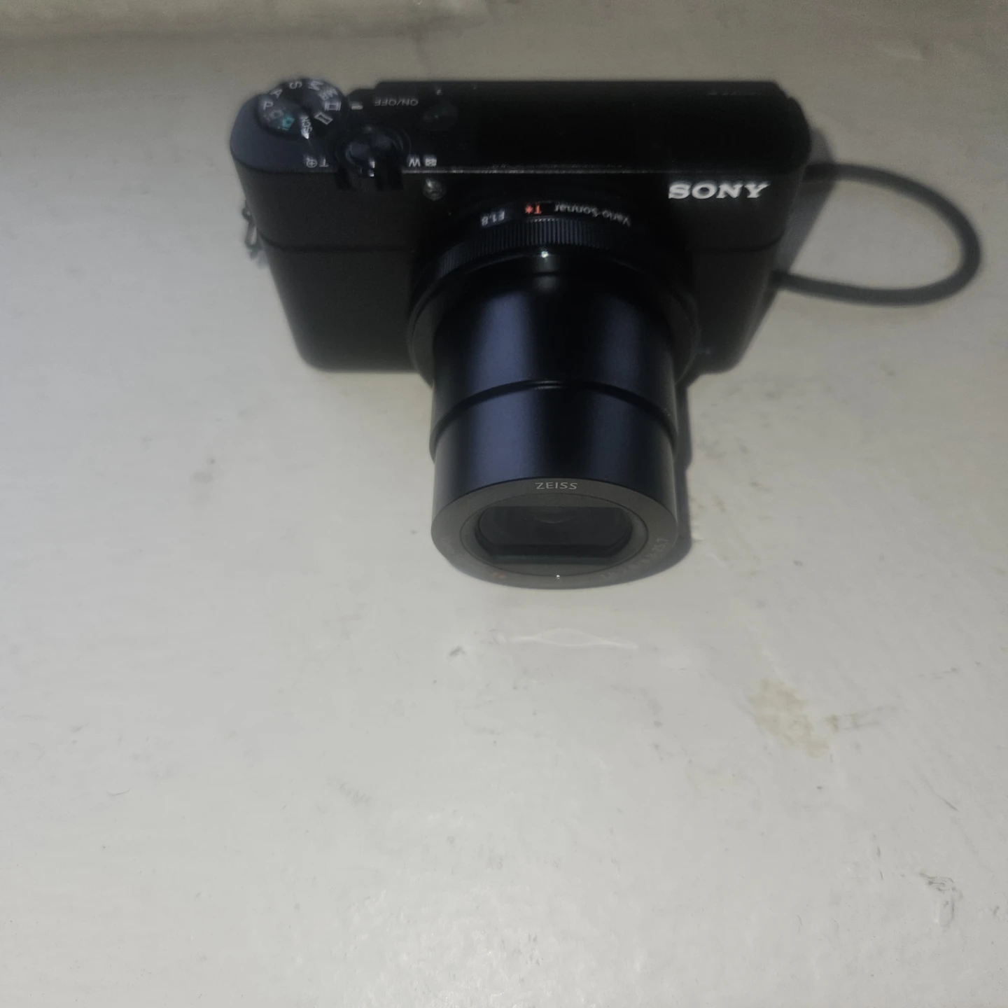 Sony RX100 III Cyber-shot Digital Camera with Zeiss Lens - photo 5