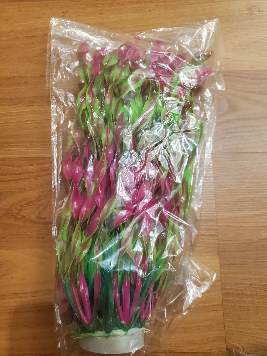 Brand new fake aquarium plants