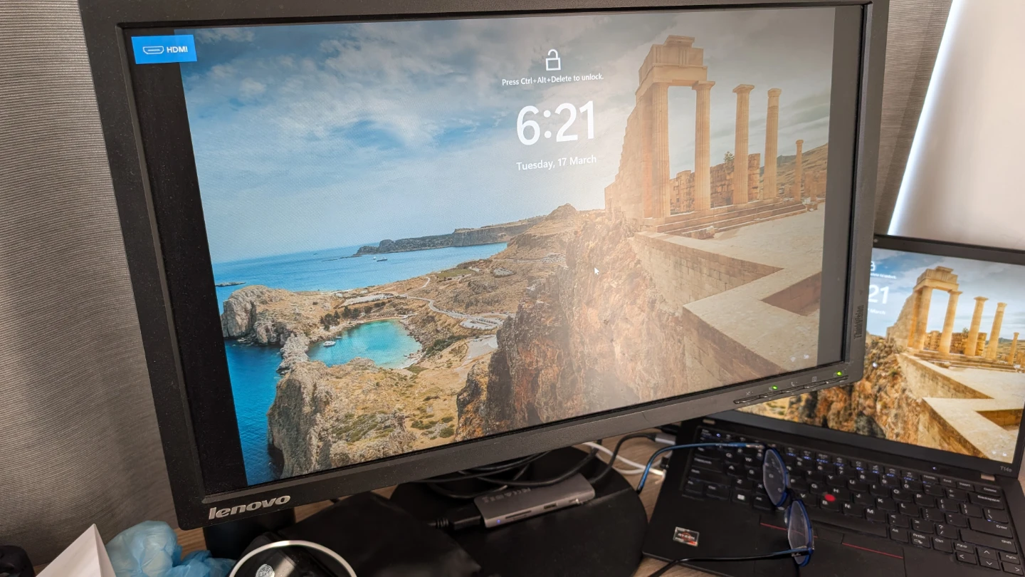 Lenovo Thinkvision T2224z 21" FHD Monitor